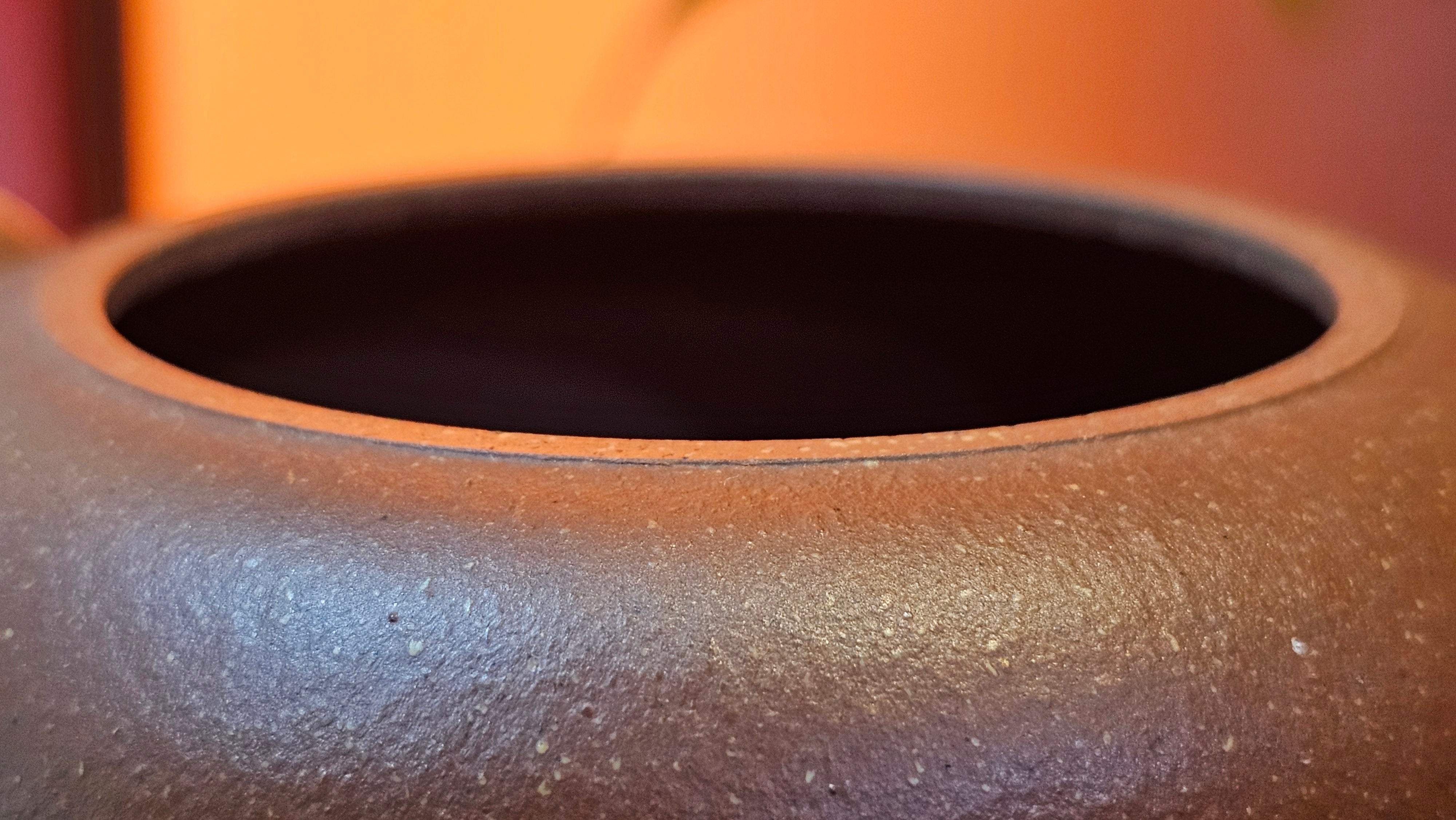 Lian Pu《莲蒲》, 163.7ml, Hong Jiang Po Ni 红降坡泥, by Craftsman Yang Pin Ting 杨聘婷 ~ Congratulations!to Ms J.C.! 1500hrs 26th Oct 2025, Los Angeles, CA!