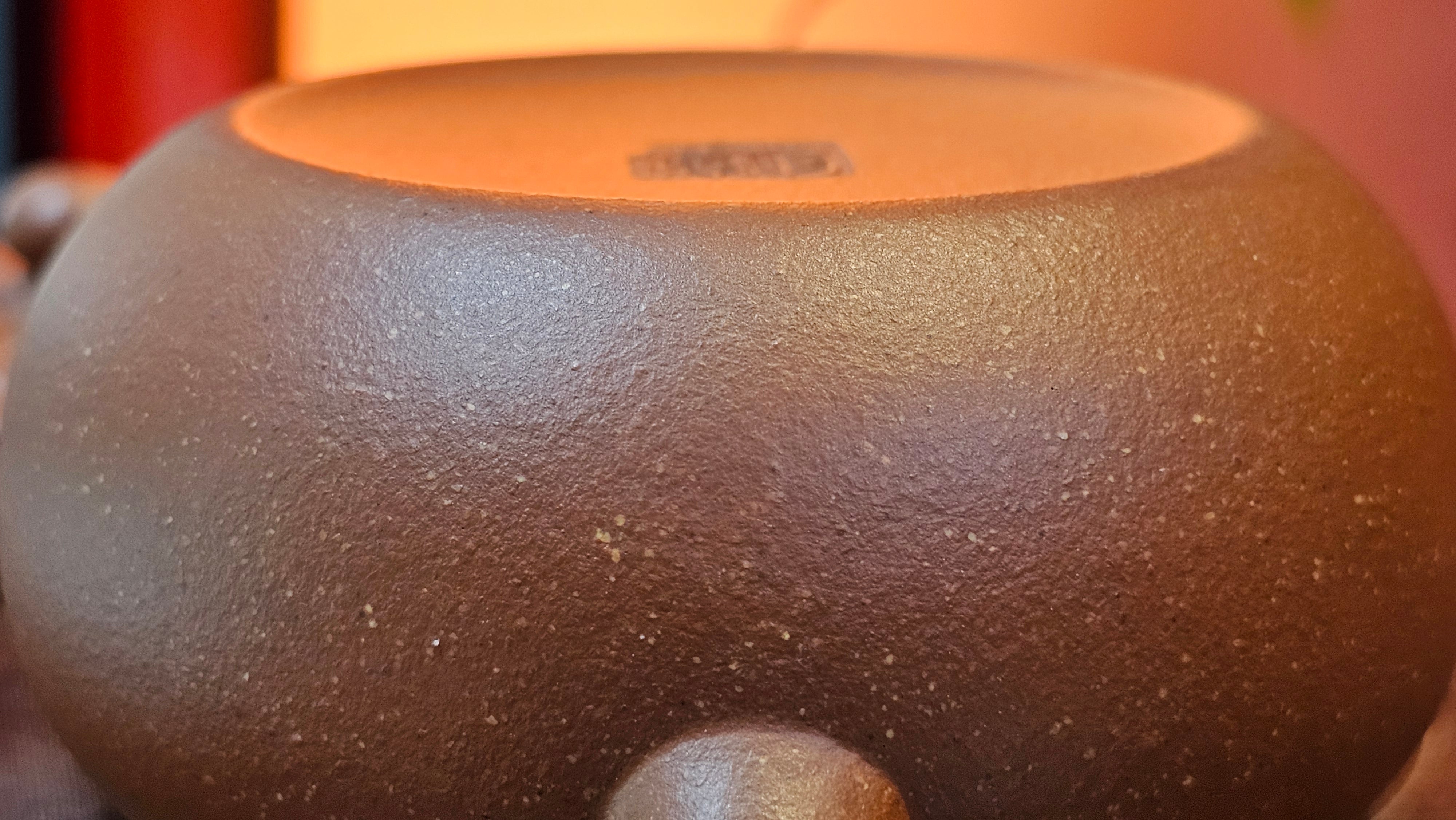 Lian Pu《莲蒲》, 163.7ml, Hong Jiang Po Ni 红降坡泥, by Craftsman Yang Pin Ting 杨聘婷 ~ Congratulations!to Ms J.C.! 1500hrs 26th Oct 2025, Los Angeles, CA!