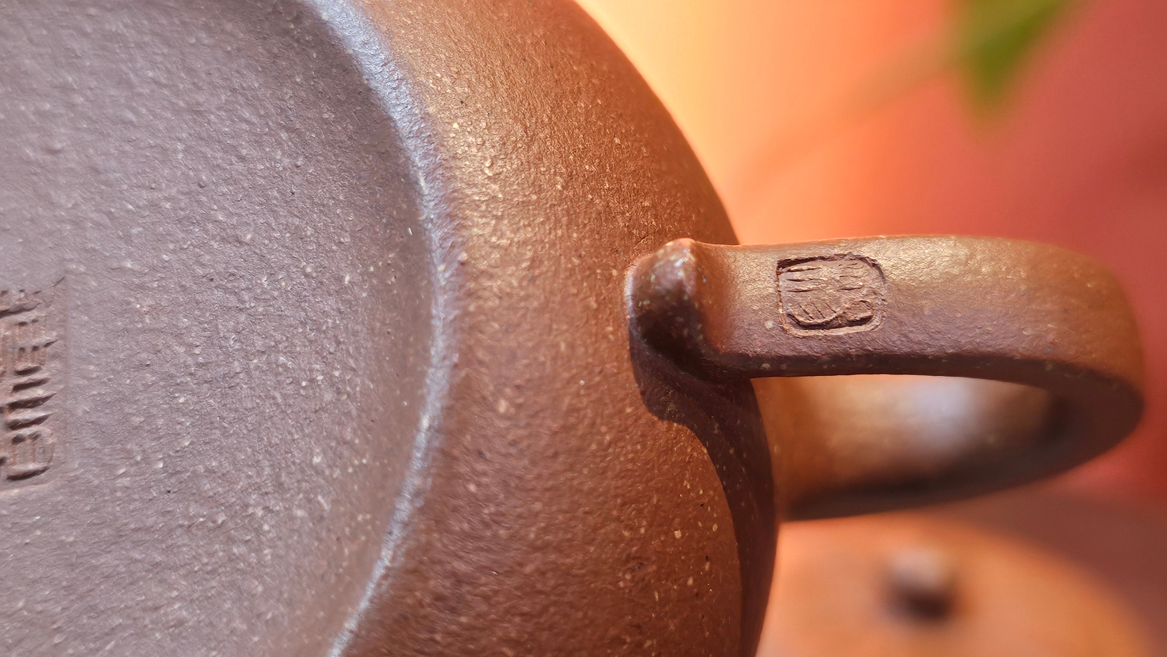 Lian Pu《莲蒲》, 163.7ml, Hong Jiang Po Ni 红降坡泥, by Craftsman Yang Pin Ting 杨聘婷 ~ Congratulations!to Ms J.C.! 1500hrs 26th Oct 2025, Los Angeles, CA!