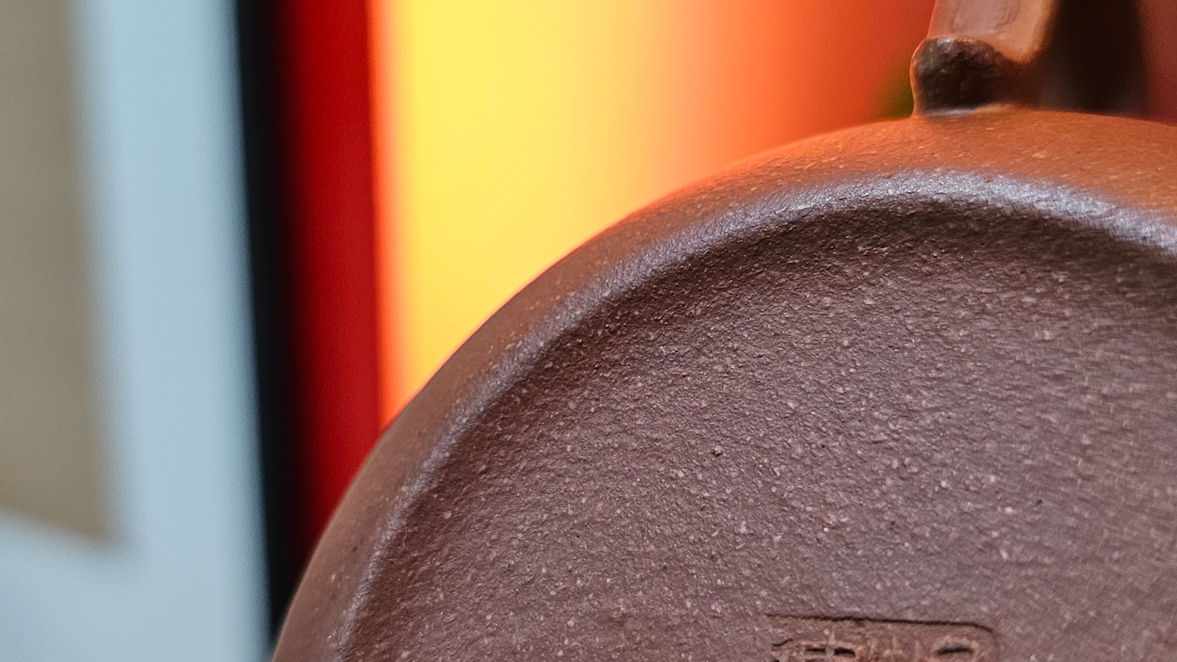 Lian Pu《莲蒲》, 163.7ml, Hong Jiang Po Ni 红降坡泥, by Craftsman Yang Pin Ting 杨聘婷 ~ Congratulations!to Ms J.C.! 1500hrs 26th Oct 2025, Los Angeles, CA!