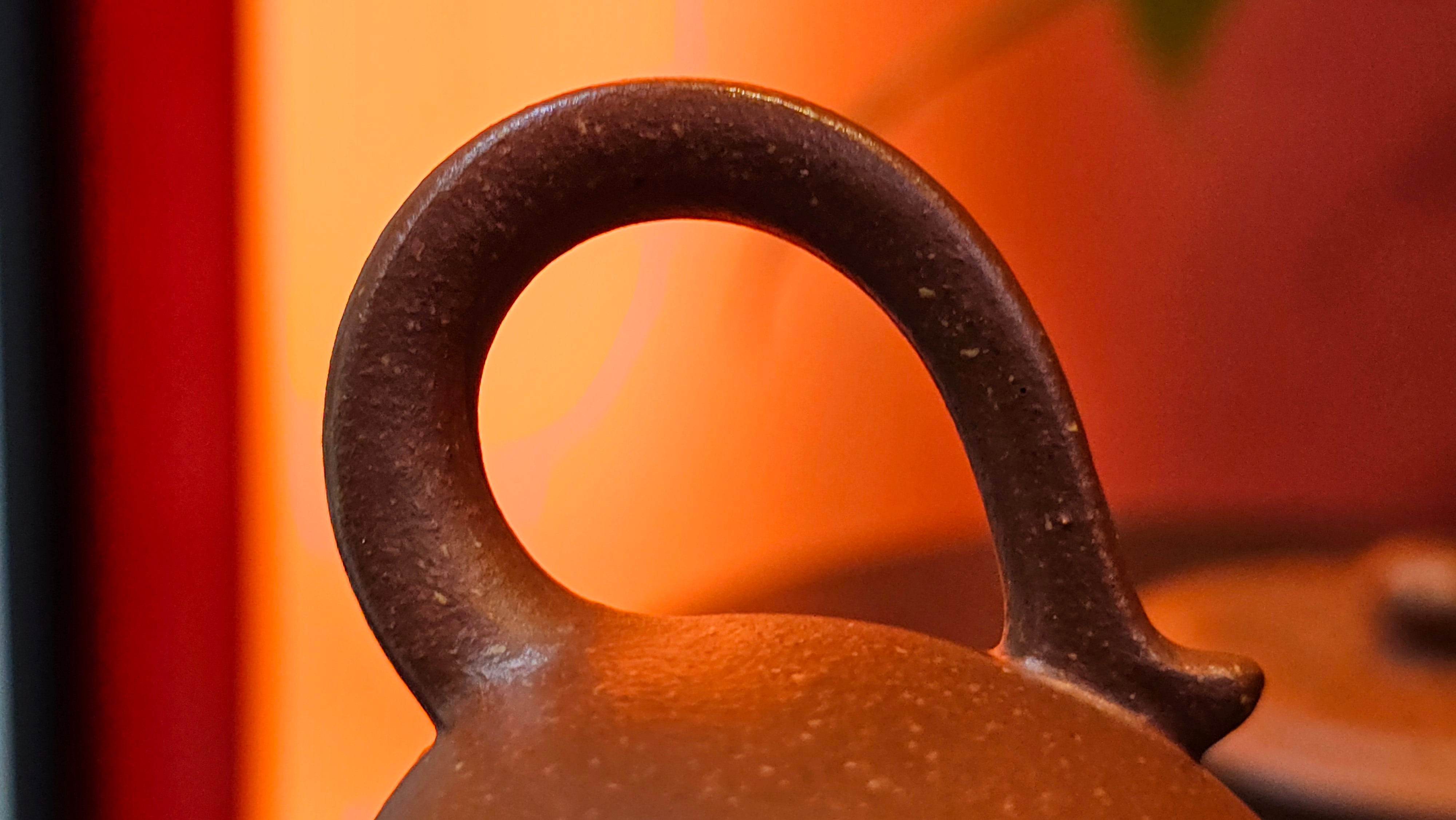 Lian Pu《莲蒲》, 163.7ml, Hong Jiang Po Ni 红降坡泥, by Craftsman Yang Pin Ting 杨聘婷 ~ Congratulations!to Ms J.C.! 1500hrs 26th Oct 2025, Los Angeles, CA!