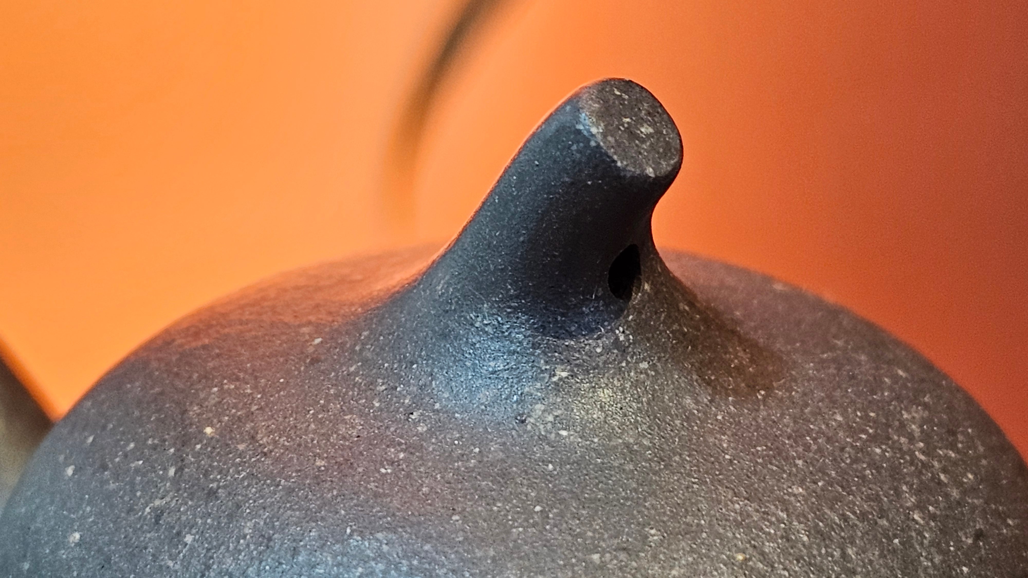 Qie Gua《茄瓜》~ "The Gourd", 153.3ml, Hei Zi Ni 黑紫泥, by our Craftsman Zhang Huan 张欢, Calligraphy and Lotus Flower Engraving by Craftsman Yi Cheng 逸成 ~ Congratulations to Mr W.K.! 1941hrs 20th Oct 2025, Austin! TX!