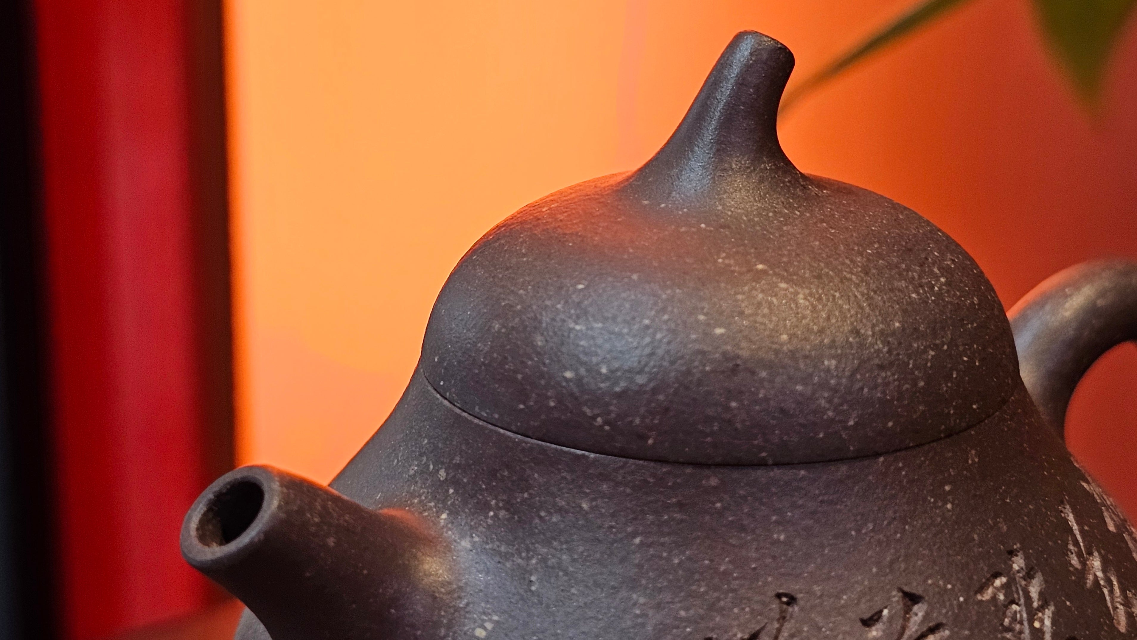 Qie Gua《茄瓜》~ "The Gourd", 153.3ml, Hei Zi Ni 黑紫泥, by our Craftsman Zhang Huan 张欢, Calligraphy and Lotus Flower Engraving by Craftsman Yi Cheng 逸成 ~ Congratulations to Mr W.K.! 1941hrs 20th Oct 2025, Austin! TX!