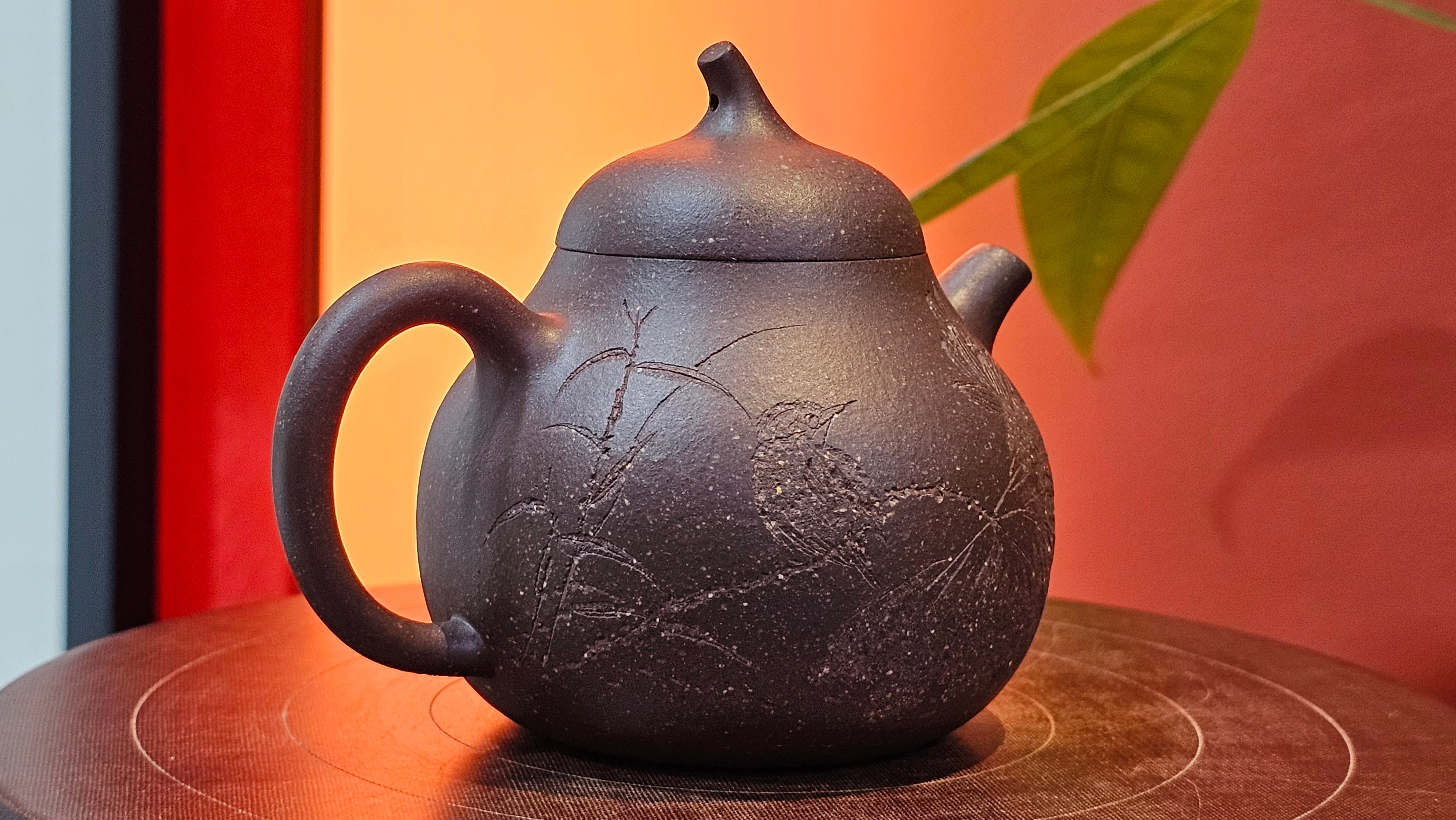 Qie Gua《茄瓜》~ "The Gourd", 153.3ml, Hei Zi Ni 黑紫泥, by our Craftsman Zhang Huan 张欢, Calligraphy and Lotus Flower Engraving by Craftsman Yi Cheng 逸成 ~ Congratulations to Mr W.K.! 1941hrs 20th Oct 2025, Austin! TX!