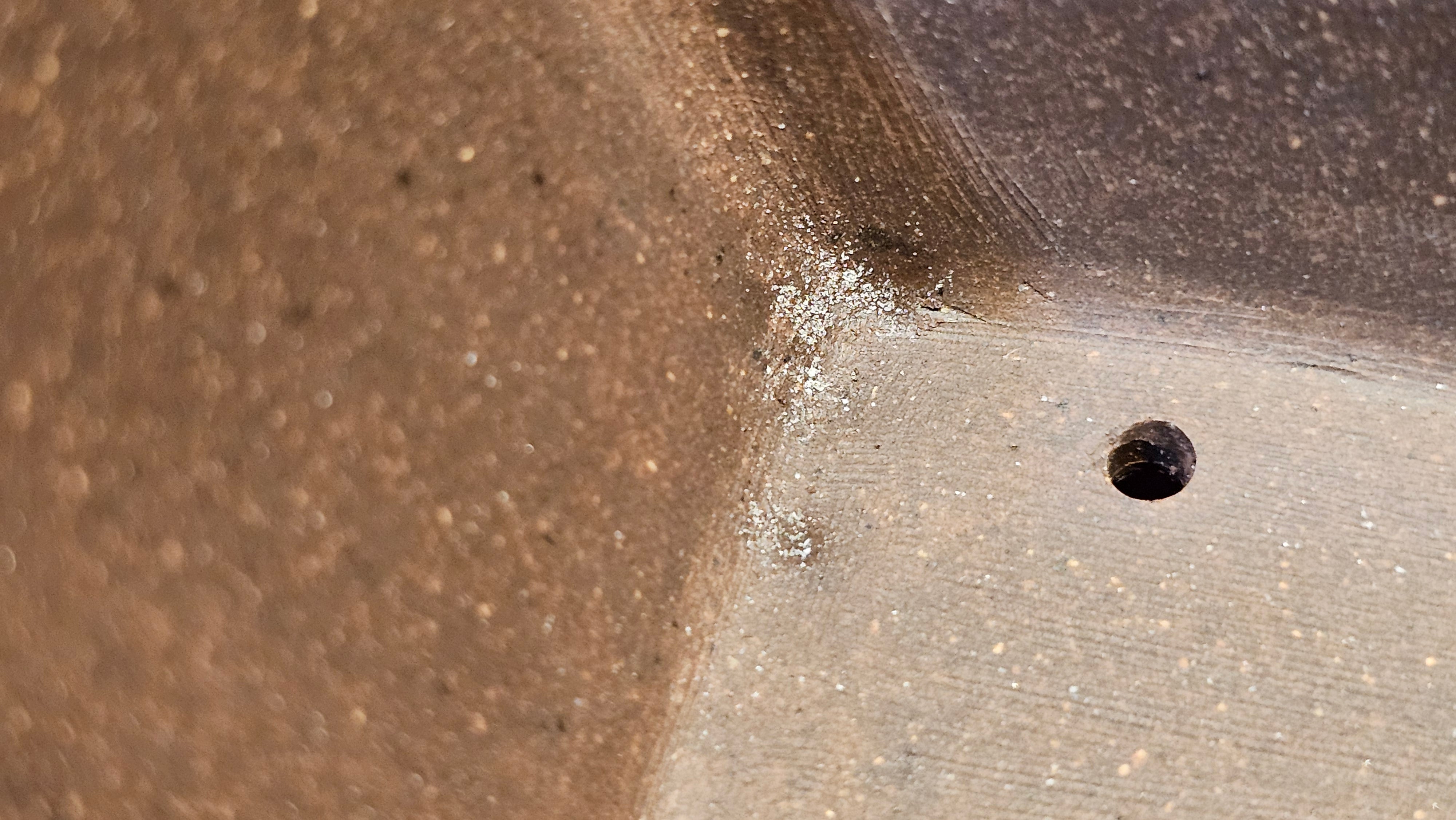 《清贡扇形盆》"Qing Gong Shan Xing Pen ~ Qing Style Fan-Shape Open Configuration", Di Cao Qing Zi Ni, by L2A Senior Consummate Artist Yuan Hui 高级振兴技艺师兼高级工艺美术师～袁辉。