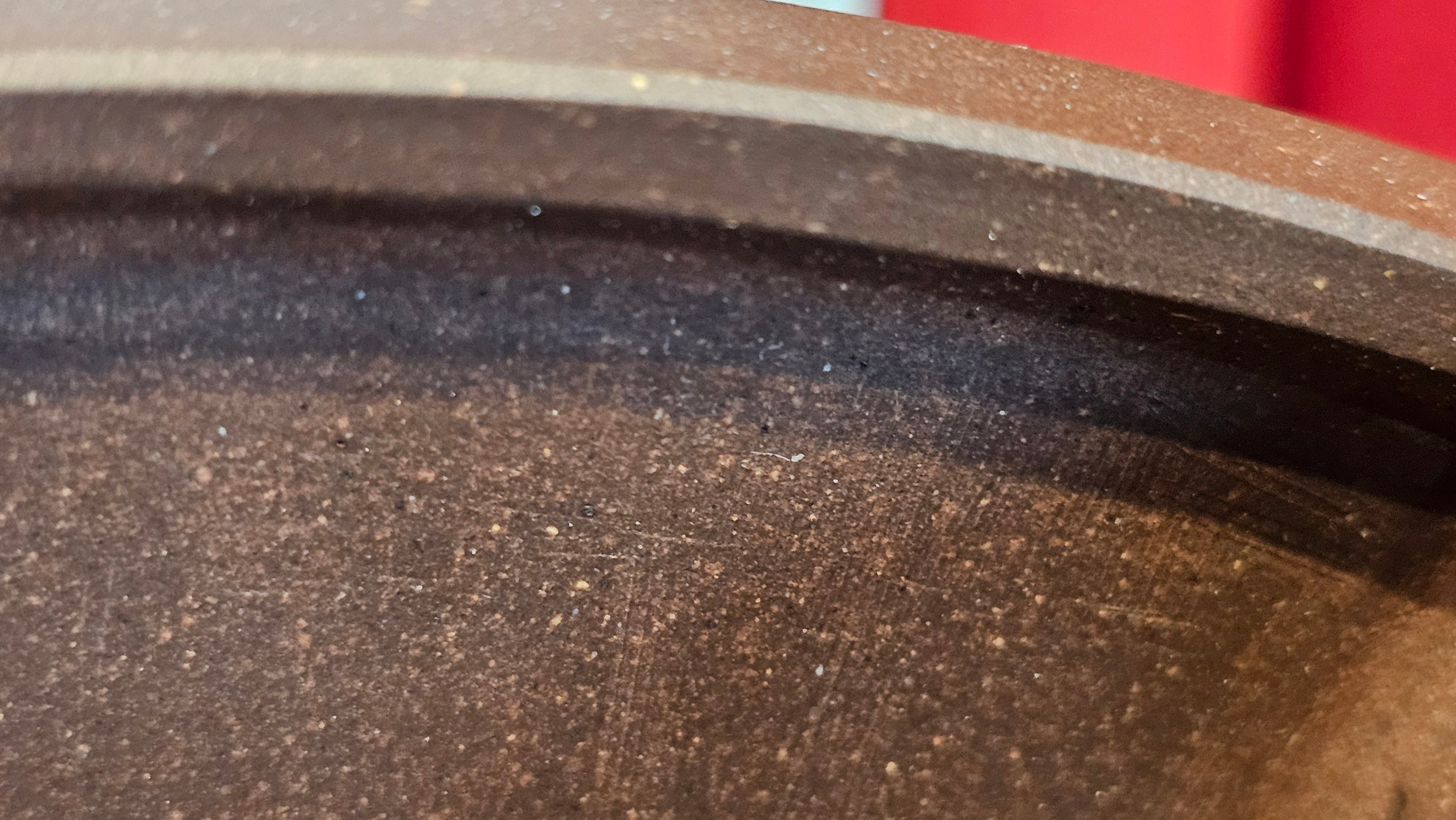 《清贡扇形盆》"Qing Gong Shan Xing Pen ~ Qing Style Fan-Shape Open Configuration", Di Cao Qing Zi Ni, by L2A Senior Consummate Artist Yuan Hui 高级振兴技艺师兼高级工艺美术师～袁辉。