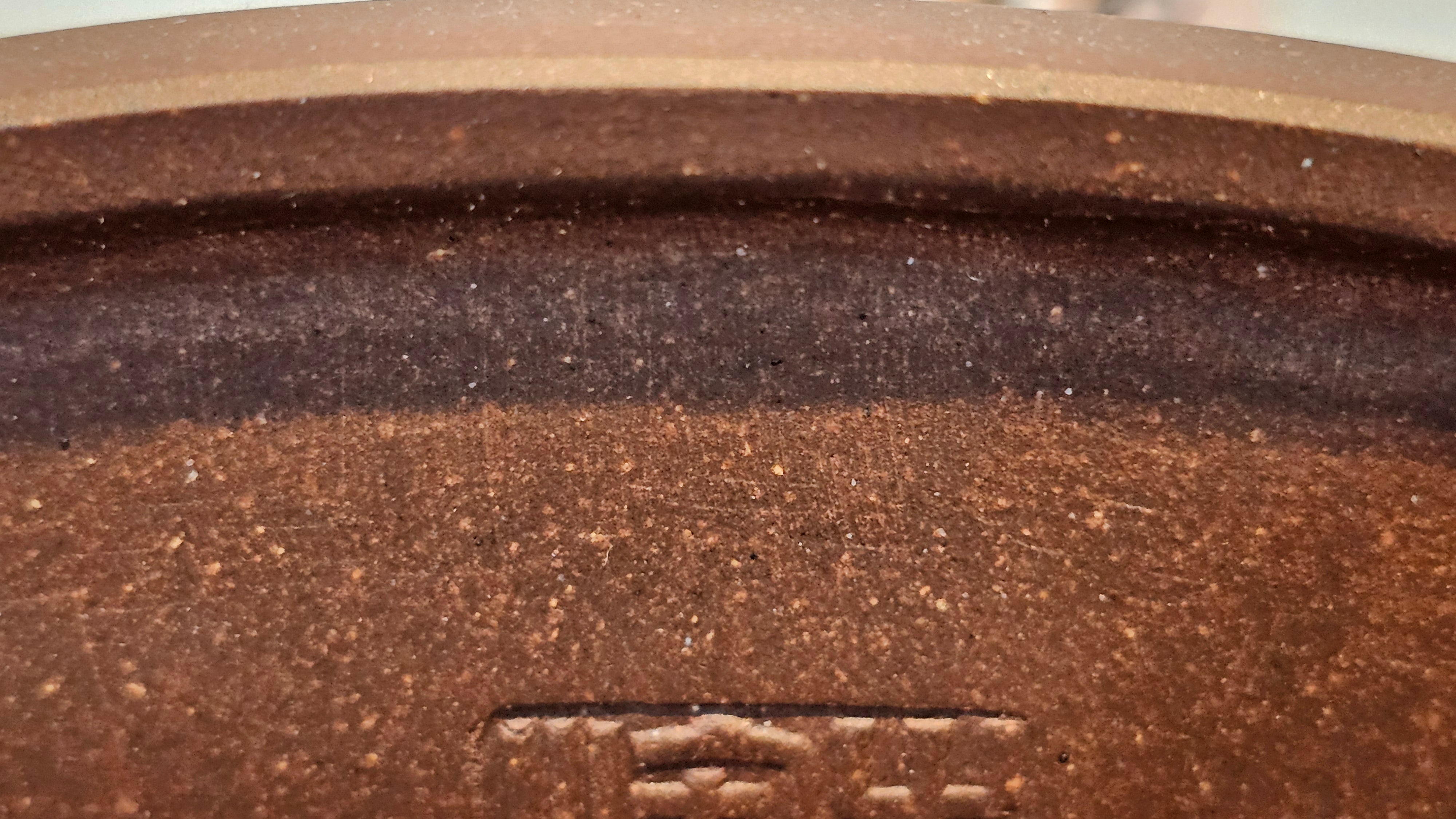 《清贡扇形盆》"Qing Gong Shan Xing Pen ~ Qing Style Fan-Shape Open Configuration", Di Cao Qing Zi Ni, by L2A Senior Consummate Artist Yuan Hui 高级振兴技艺师兼高级工艺美术师～袁辉。