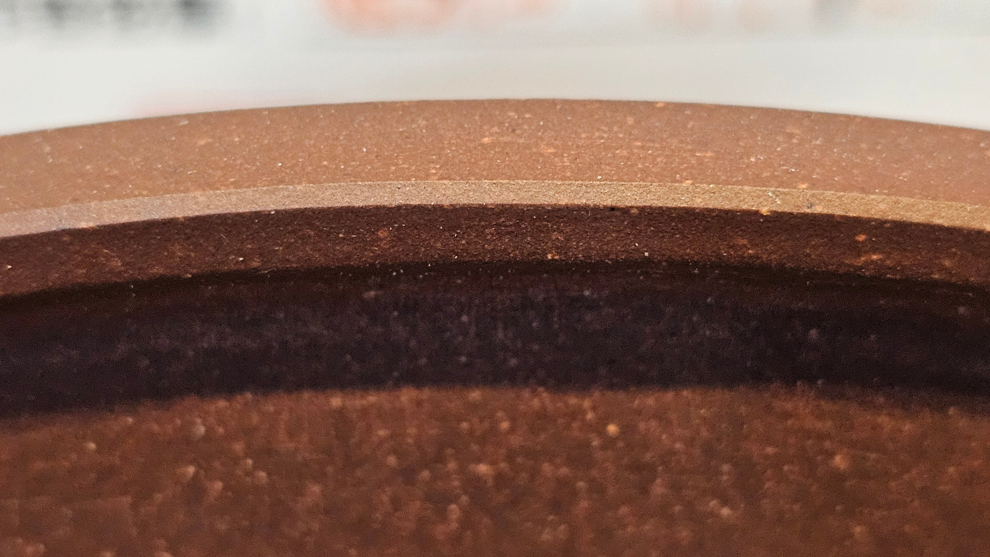 《清贡扇形盆》"Qing Gong Shan Xing Pen ~ Qing Style Fan-Shape Open Configuration", Di Cao Qing Zi Ni, by L2A Senior Consummate Artist Yuan Hui 高级振兴技艺师兼高级工艺美术师～袁辉。