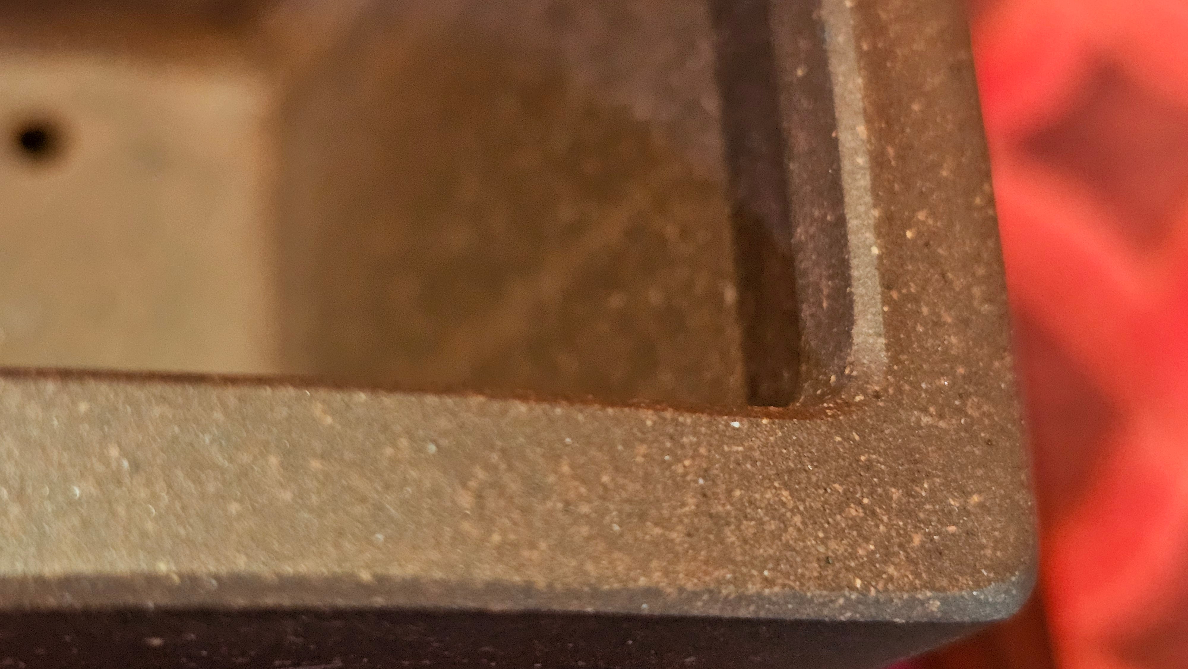 《清贡扇形盆》"Qing Gong Shan Xing Pen ~ Qing Style Fan-Shape Open Configuration", Di Cao Qing Zi Ni, by L2A Senior Consummate Artist Yuan Hui 高级振兴技艺师兼高级工艺美术师～袁辉。