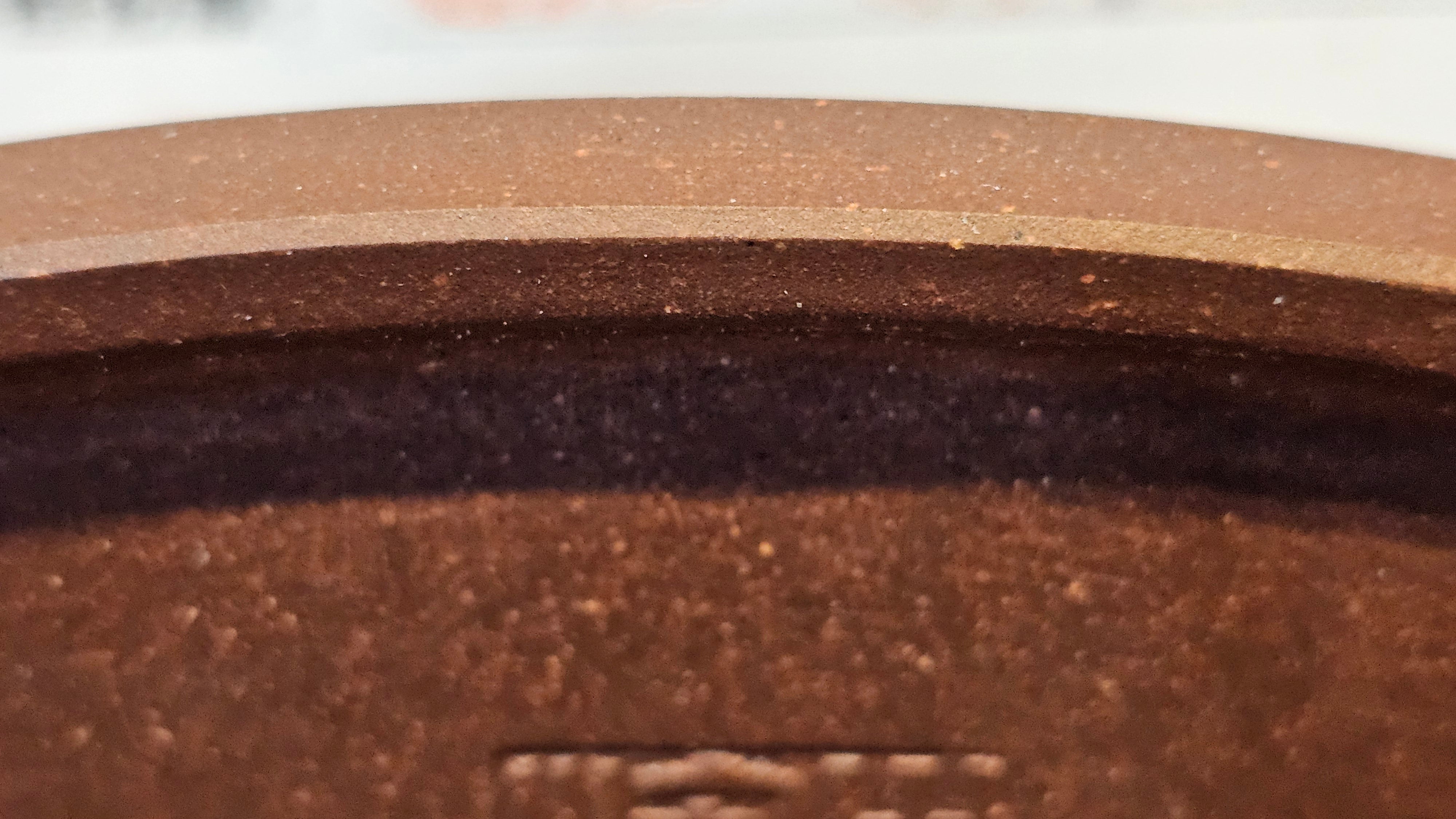 《清贡扇形盆》"Qing Gong Shan Xing Pen ~ Qing Style Fan-Shape Open Configuration", Di Cao Qing Zi Ni, by L2A Senior Consummate Artist Yuan Hui 高级振兴技艺师兼高级工艺美术师～袁辉。