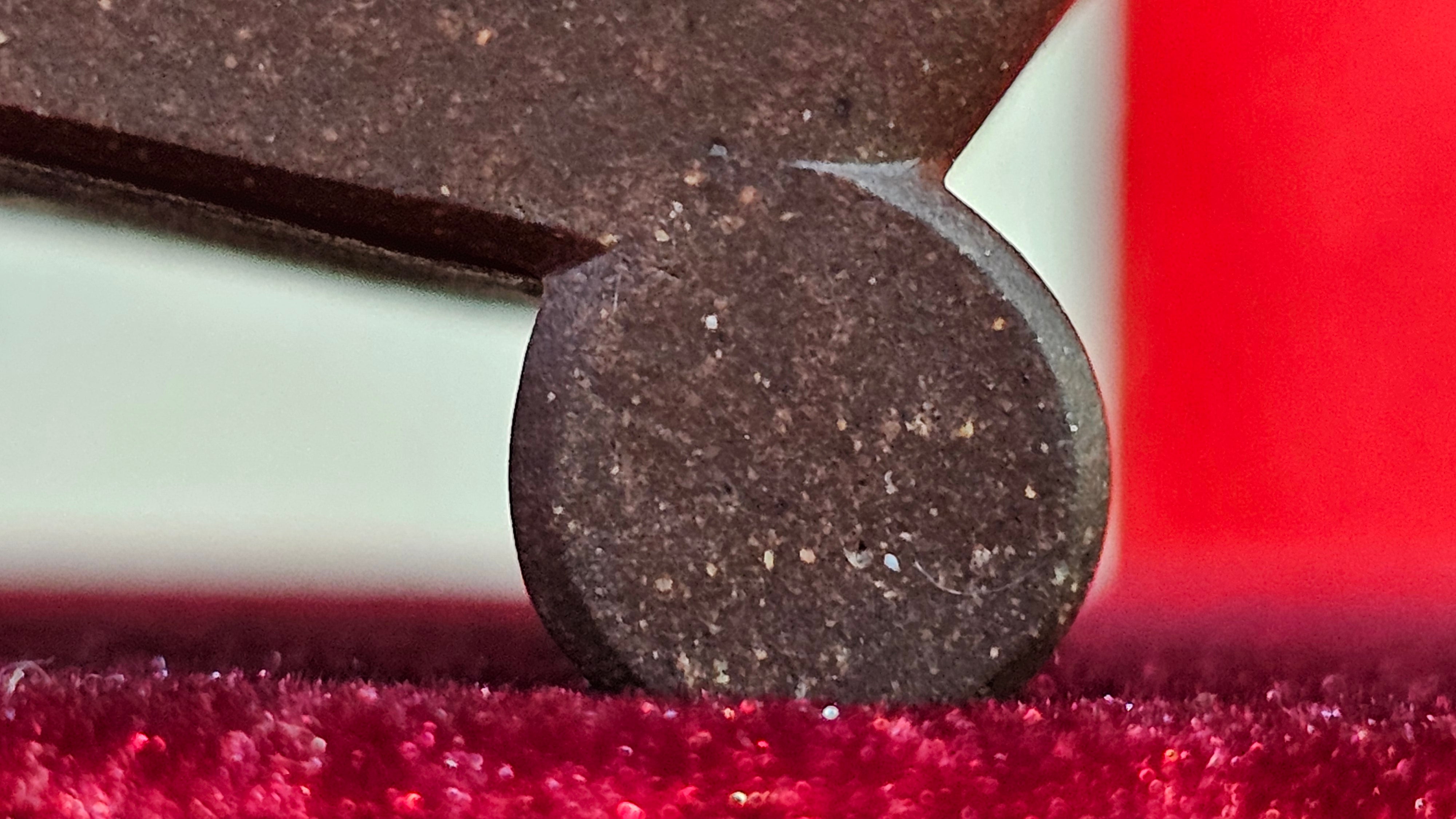 《清贡扇形盆》"Qing Gong Shan Xing Pen ~ Qing Style Fan-Shape Open Configuration", Di Cao Qing Zi Ni, by L2A Senior Consummate Artist Yuan Hui 高级振兴技艺师兼高级工艺美术师～袁辉。