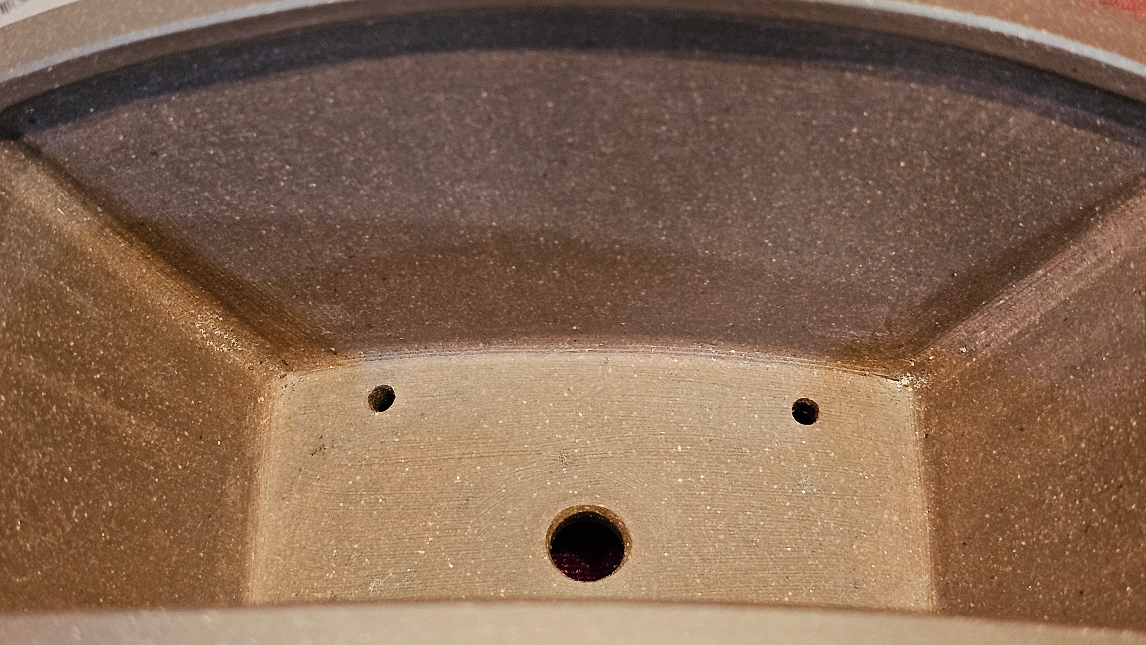 《清贡扇形盆》"Qing Gong Shan Xing Pen ~ Qing Style Fan-Shape Open Configuration", Di Cao Qing Zi Ni, by L2A Senior Consummate Artist Yuan Hui 高级振兴技艺师兼高级工艺美术师～袁辉。