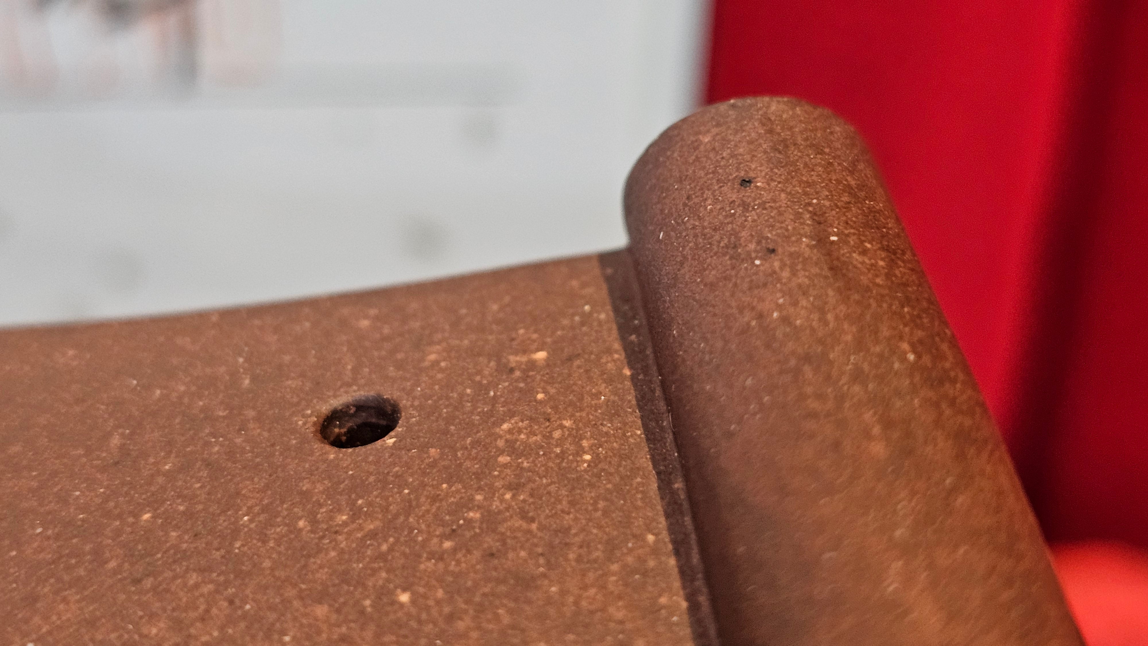 《清贡扇形盆》"Qing Gong Shan Xing Pen ~ Qing Style Fan-Shape Open Configuration", Di Cao Qing Zi Ni, by L2A Senior Consummate Artist Yuan Hui 高级振兴技艺师兼高级工艺美术师～袁辉。