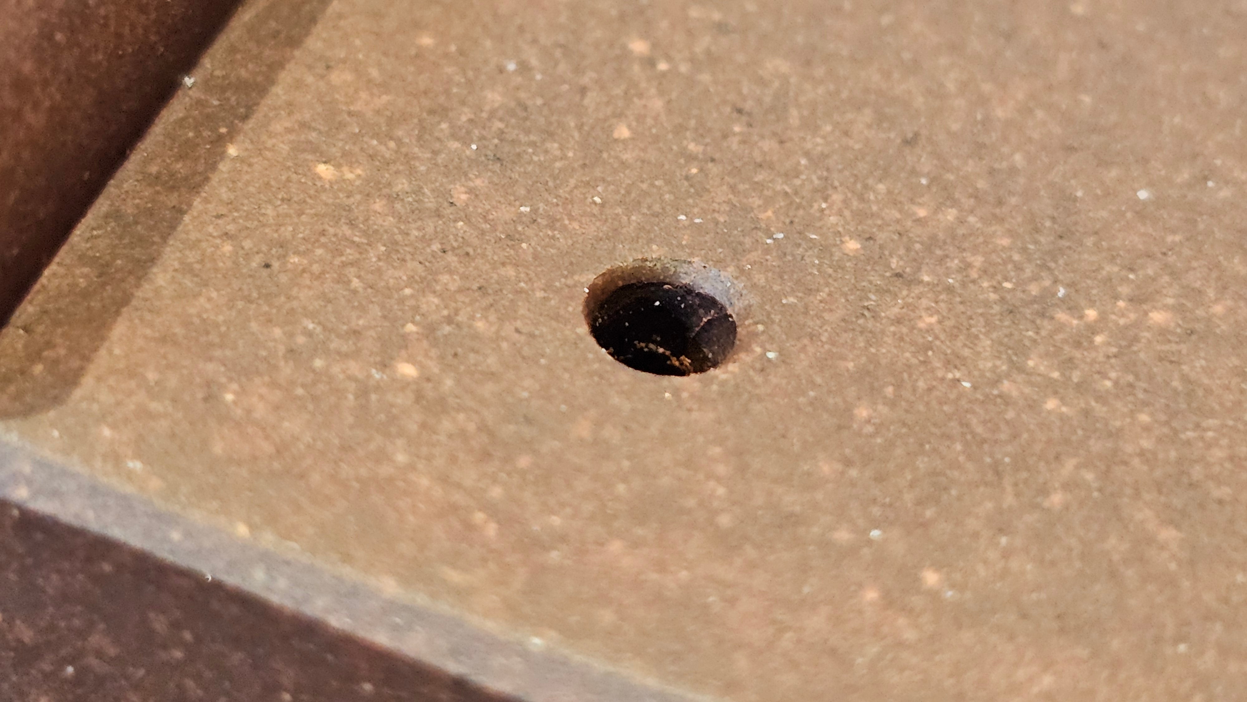 《清贡扇形盆》"Qing Gong Shan Xing Pen ~ Qing Style Fan-Shape Open Configuration", Di Cao Qing Zi Ni, by L2A Senior Consummate Artist Yuan Hui 高级振兴技艺师兼高级工艺美术师～袁辉。