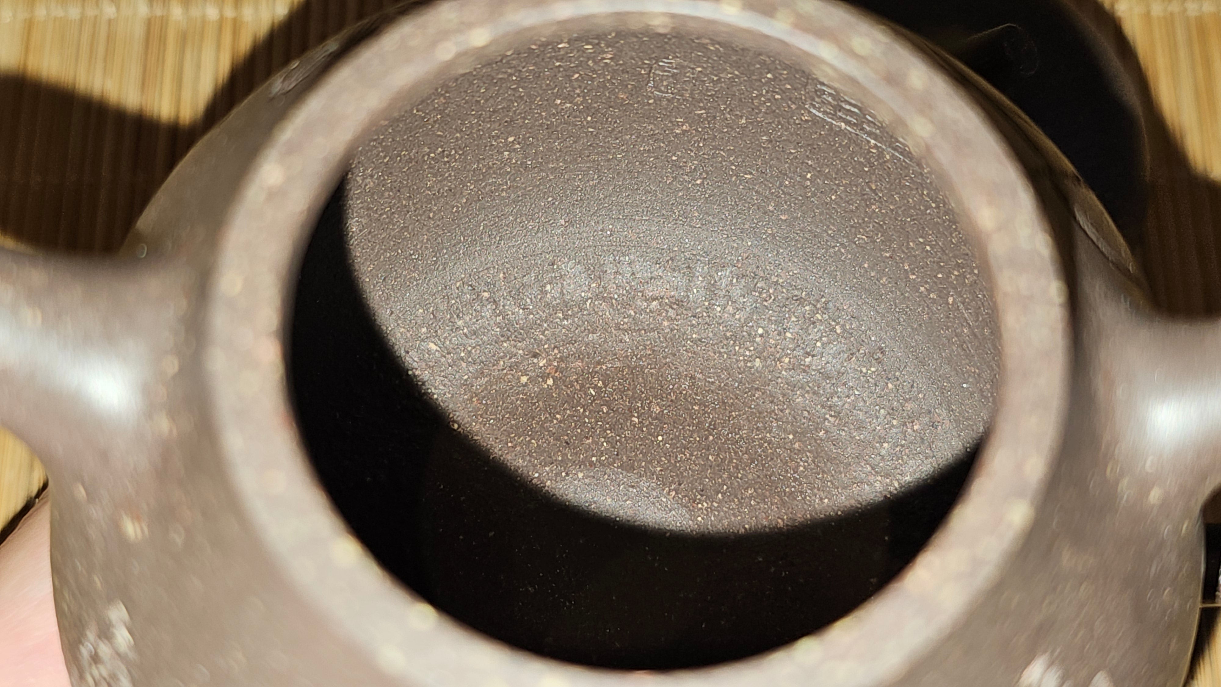 Qie Gua《茄瓜》~ "The Gourd", 153.3ml, Hei Zi Ni 黑紫泥, by our Craftsman Zhang Huan 张欢, Calligraphy and Lotus Flower Engraving by Craftsman Yi Cheng 逸成 ~ Congratulations to Mr W.K.! 1941hrs 20th Oct 2025, Austin! TX!