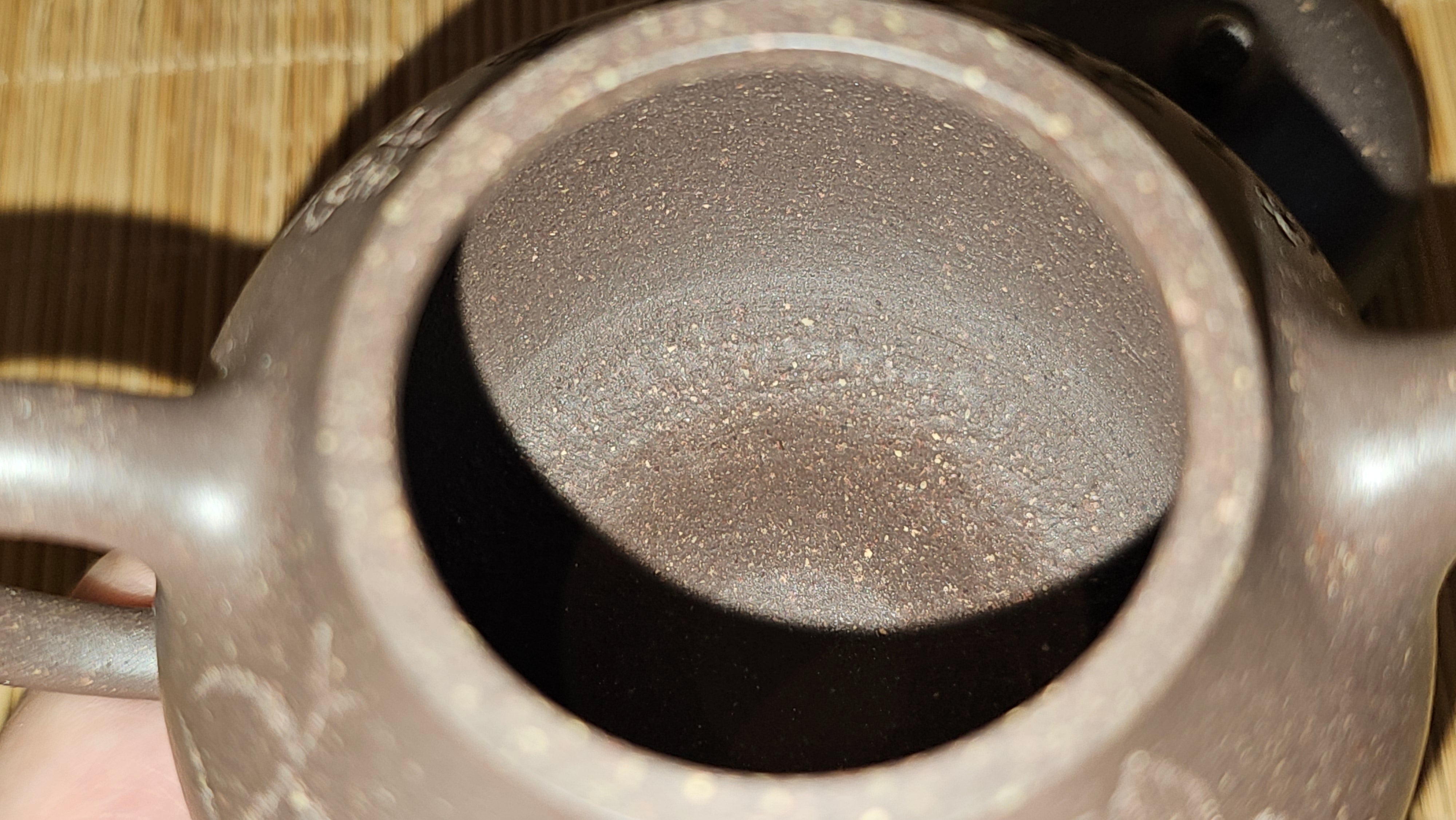 Qie Gua《茄瓜》~ "The Gourd", 153.3ml, Hei Zi Ni 黑紫泥, by our Craftsman Zhang Huan 张欢, Calligraphy and Lotus Flower Engraving by Craftsman Yi Cheng 逸成 ~ Congratulations to Mr W.K.! 1941hrs 20th Oct 2025, Austin! TX!