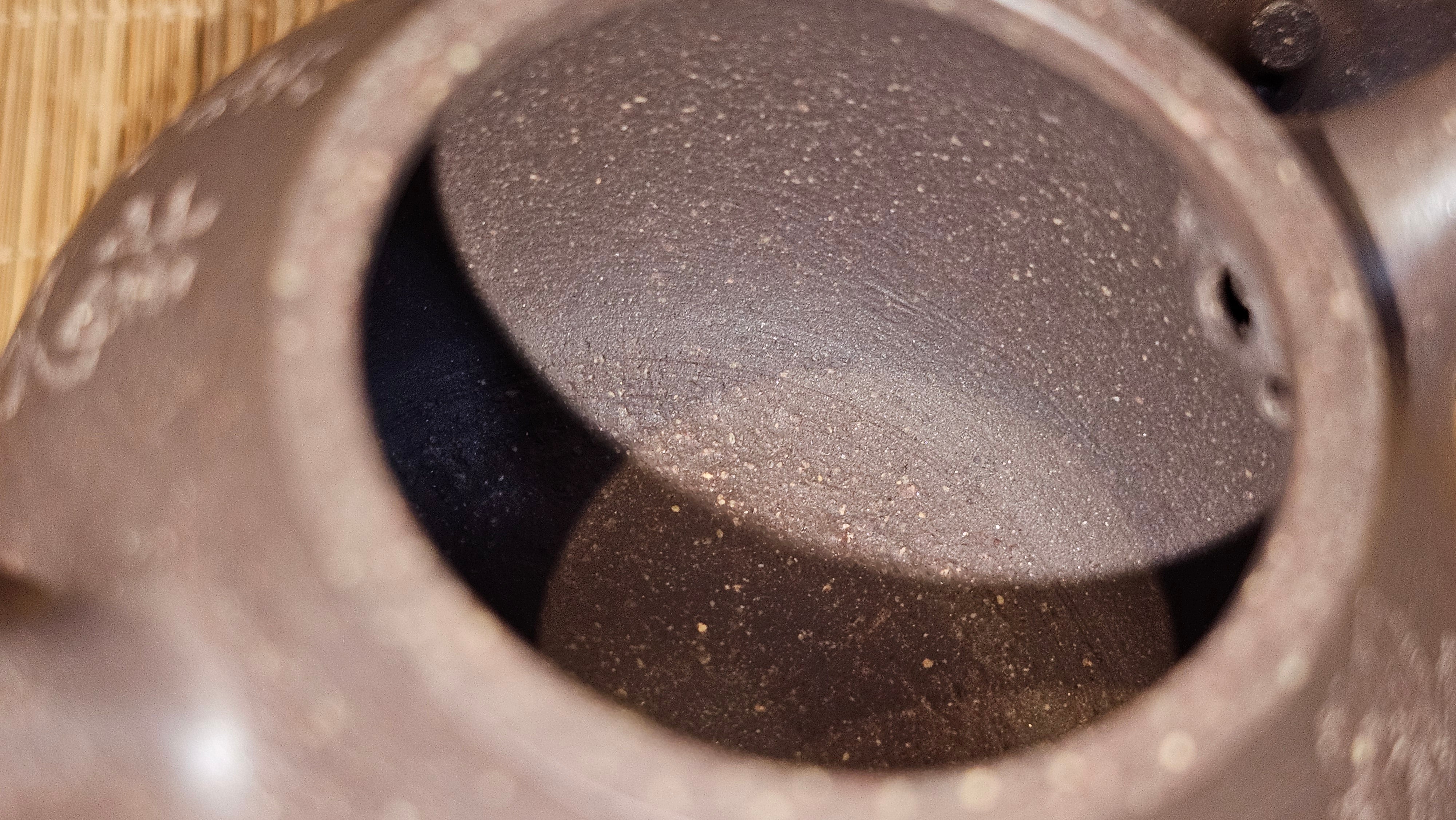 Qie Gua《茄瓜》~ "The Gourd", 153.3ml, Hei Zi Ni 黑紫泥, by our Craftsman Zhang Huan 张欢, Calligraphy and Lotus Flower Engraving by Craftsman Yi Cheng 逸成 ~ Congratulations to Mr W.K.! 1941hrs 20th Oct 2025, Austin! TX!