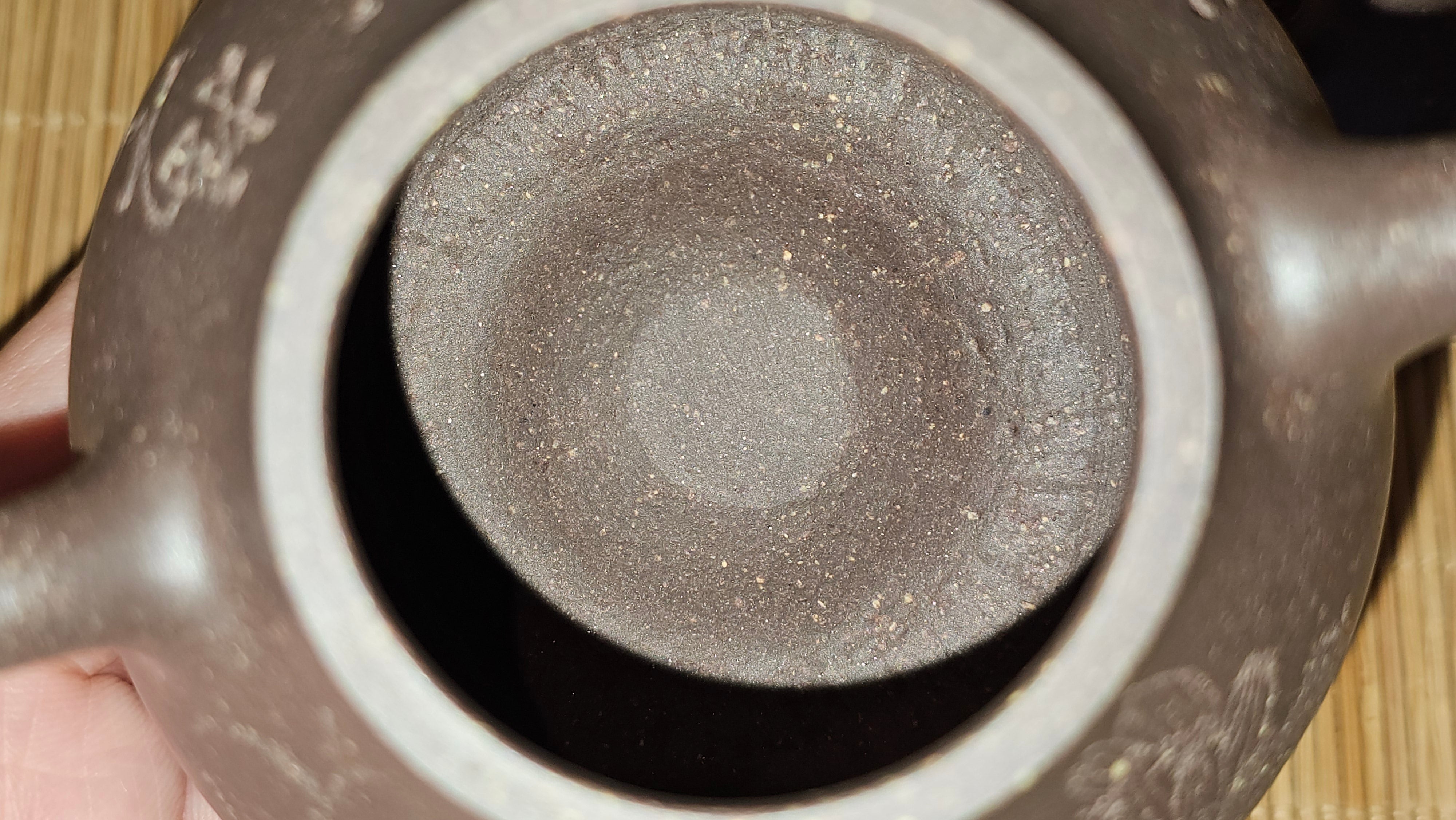 Qie Gua《茄瓜》~ "The Gourd", 153.3ml, Hei Zi Ni 黑紫泥, by our Craftsman Zhang Huan 张欢, Calligraphy and Lotus Flower Engraving by Craftsman Yi Cheng 逸成 ~ Congratulations to Mr W.K.! 1941hrs 20th Oct 2025, Austin! TX!