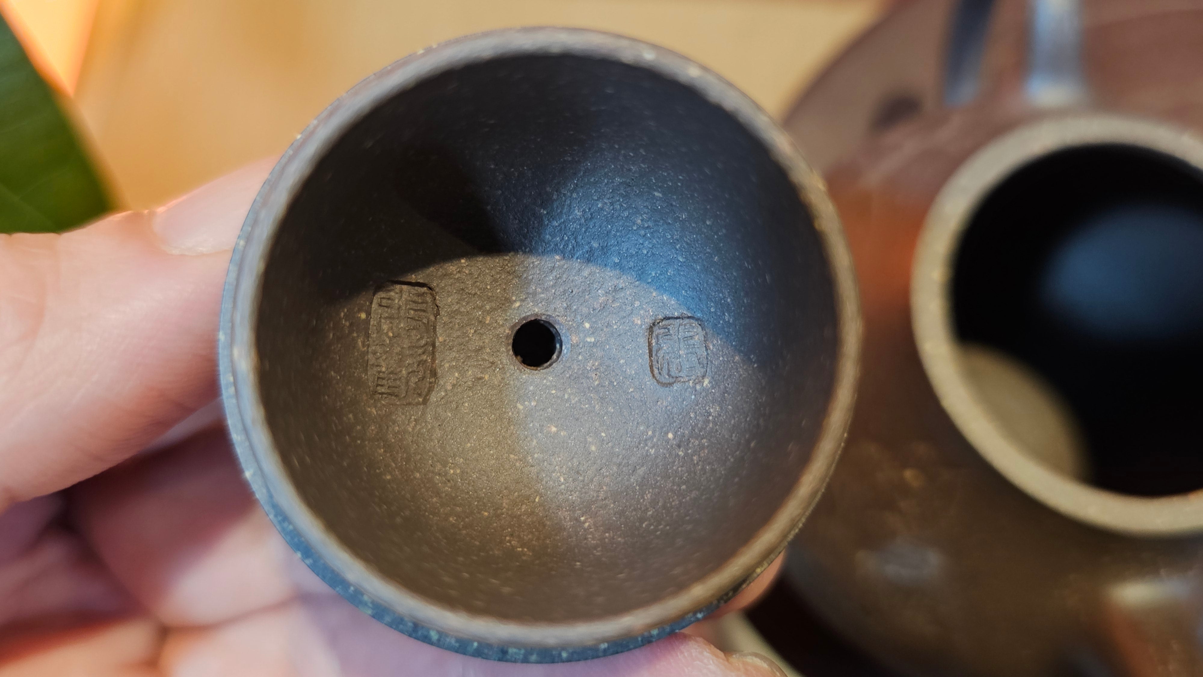 Qie Gua《茄瓜》~ "The Gourd", 153.3ml, Hei Zi Ni 黑紫泥, by our Craftsman Zhang Huan 张欢, Calligraphy and Lotus Flower Engraving by Craftsman Yi Cheng 逸成 ~ Congratulations to Mr W.K.! 1941hrs 20th Oct 2025, Austin! TX!