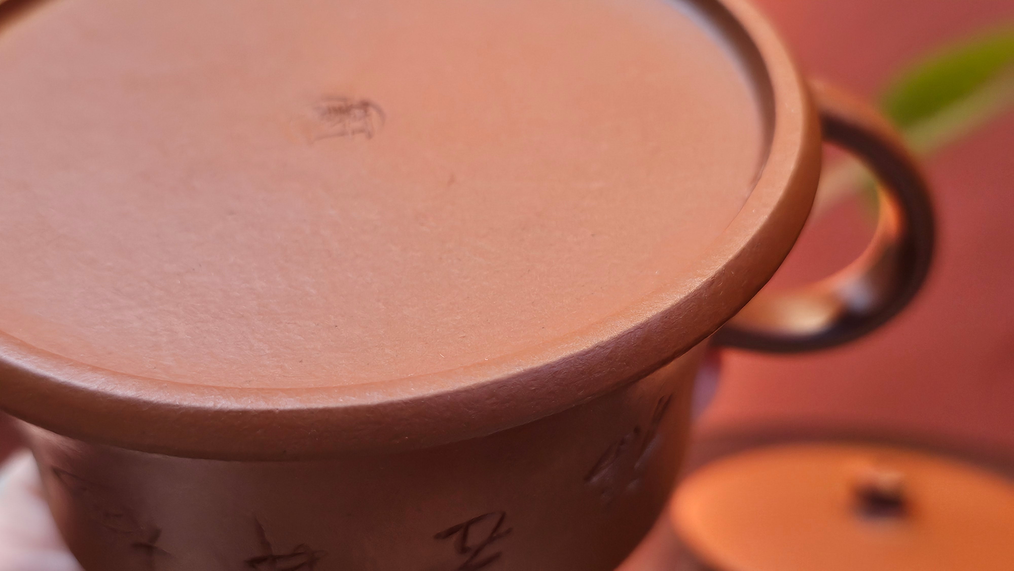 Yun Zhu 云柱 "Pillar of the Heavens", 130.5ml, Xiao Mei Yao Zhu Ni, by Craftsman Wang Hui 王慧 ~ "梅开五福" and Plum Blossoms Engraving by Craftsman Yi De Shu 一德书 ~!Congratulations to Ms S.C.! 1336hrs 20th Oct 2025, Geneva, IL!