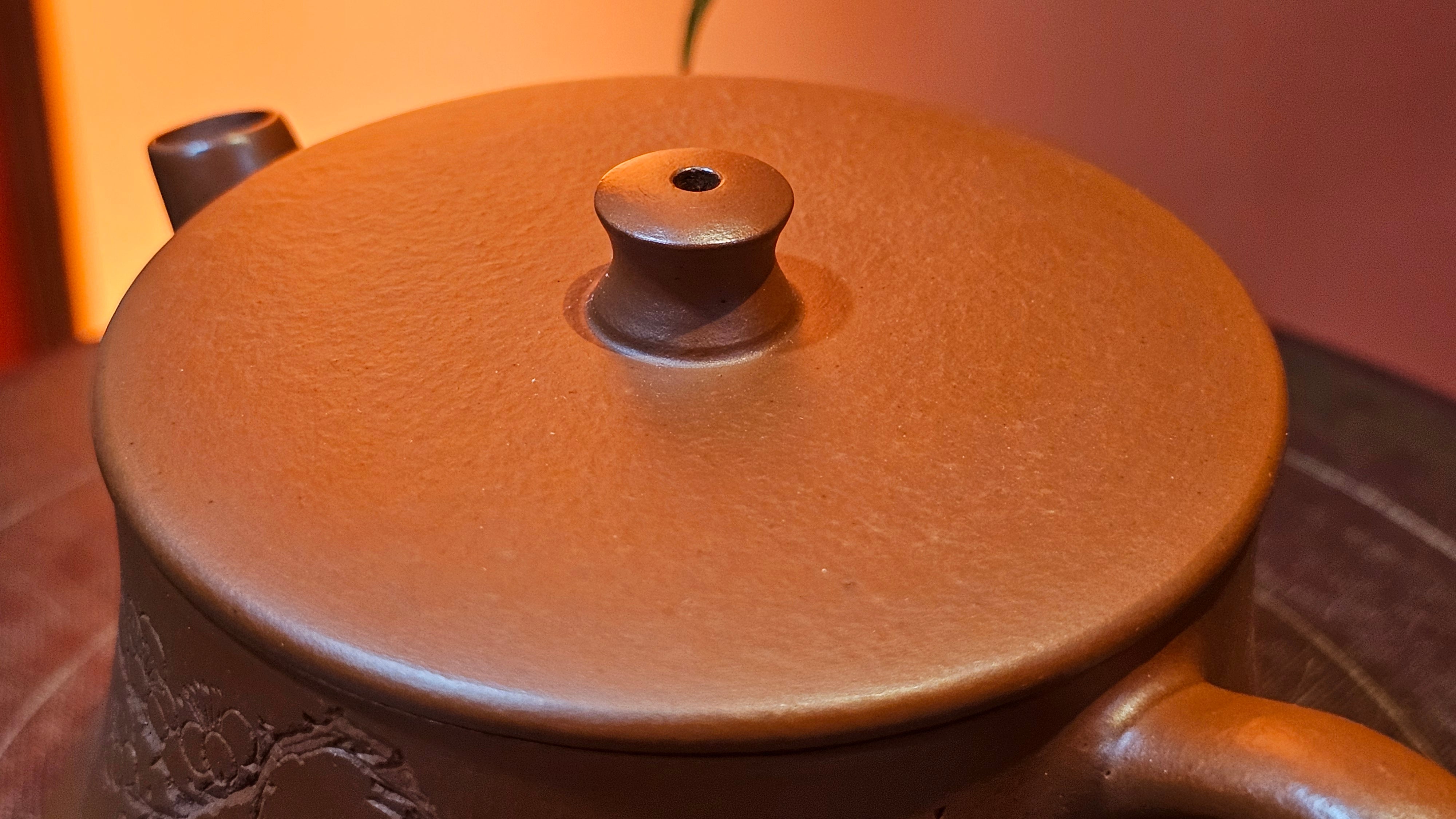 Yun Zhu 云柱 "Pillar of the Heavens", 130.5ml, Xiao Mei Yao Zhu Ni, by Craftsman Wang Hui 王慧 ~ "梅开五福" and Plum Blossoms Engraving by Craftsman Yi De Shu 一德书 ~!Congratulations to Ms S.C.! 1336hrs 20th Oct 2025, Geneva, IL!