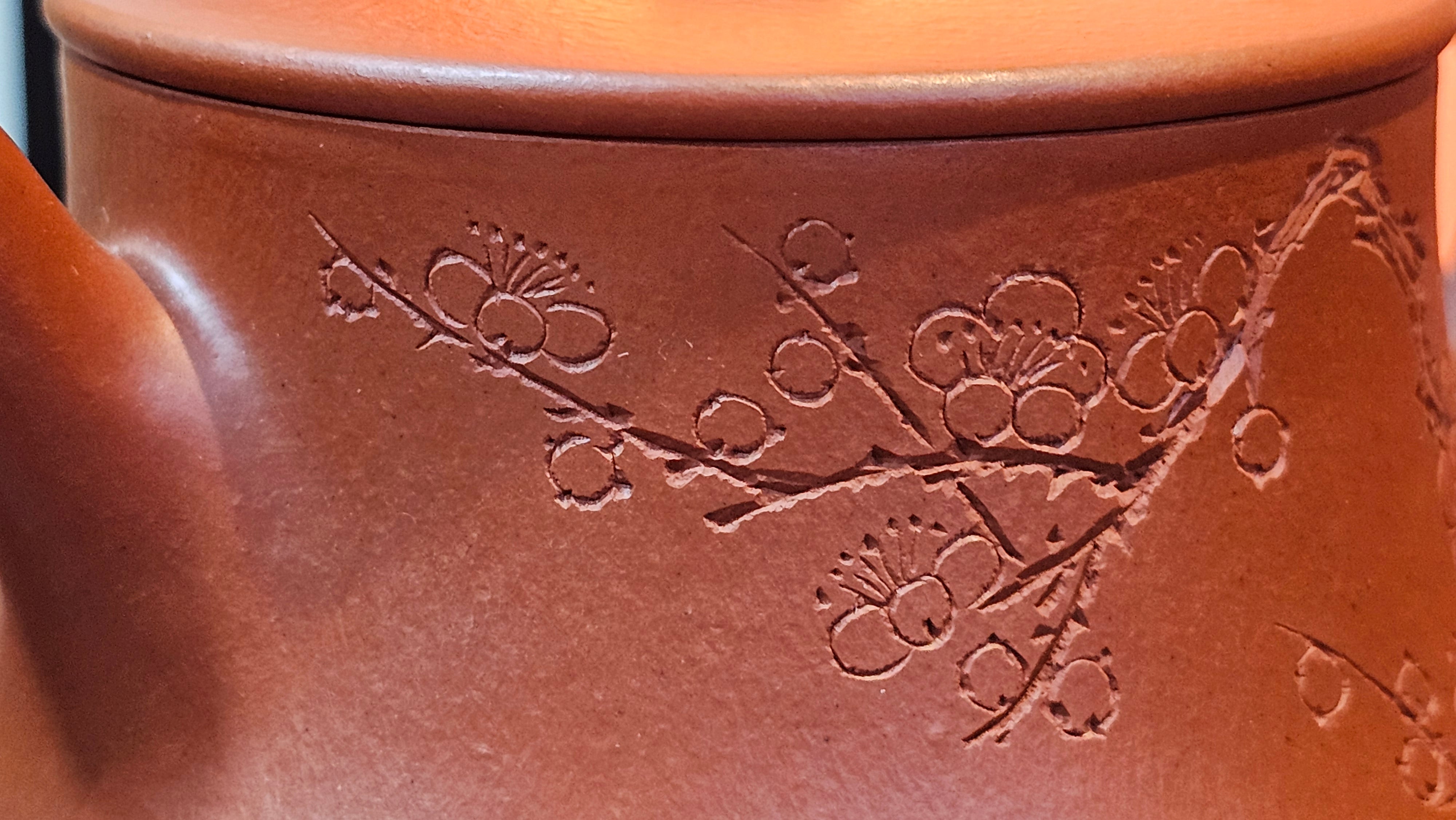 Yun Zhu 云柱 "Pillar of the Heavens", 130.5ml, Xiao Mei Yao Zhu Ni, by Craftsman Wang Hui 王慧 ~ "梅开五福" and Plum Blossoms Engraving by Craftsman Yi De Shu 一德书 ~!Congratulations to Ms S.C.! 1336hrs 20th Oct 2025, Geneva, IL!