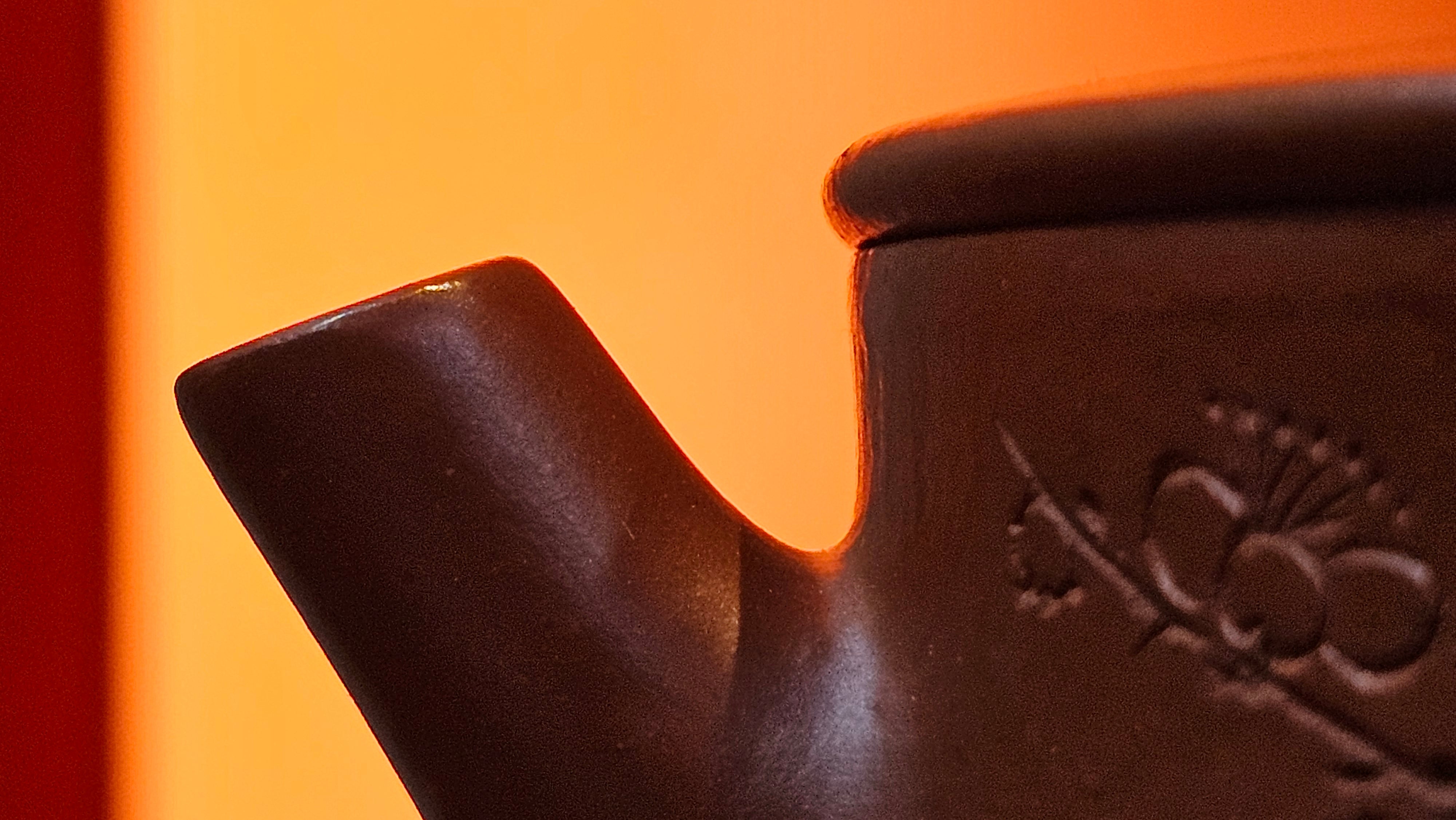 Yun Zhu 云柱 "Pillar of the Heavens", 130.5ml, Xiao Mei Yao Zhu Ni, by Craftsman Wang Hui 王慧 ~ "梅开五福" and Plum Blossoms Engraving by Craftsman Yi De Shu 一德书 ~!Congratulations to Ms S.C.! 1336hrs 20th Oct 2025, Geneva, IL!