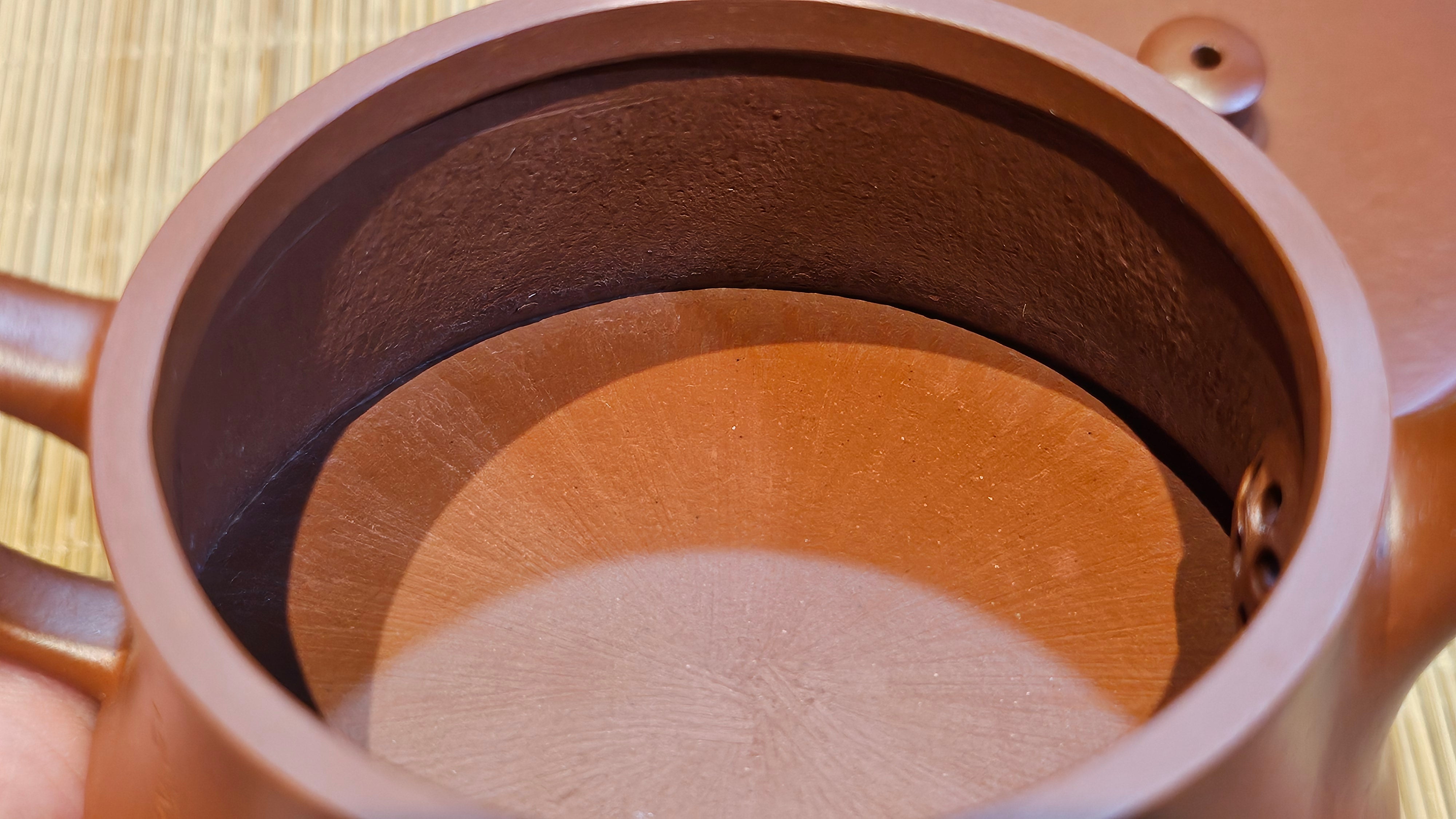 Yun Zhu 云柱 "Pillar of the Heavens", 130.5ml, Xiao Mei Yao Zhu Ni, by Craftsman Wang Hui 王慧 ~ "梅开五福" and Plum Blossoms Engraving by Craftsman Yi De Shu 一德书 ~!Congratulations to Ms S.C.! 1336hrs 20th Oct 2025, Geneva, IL!