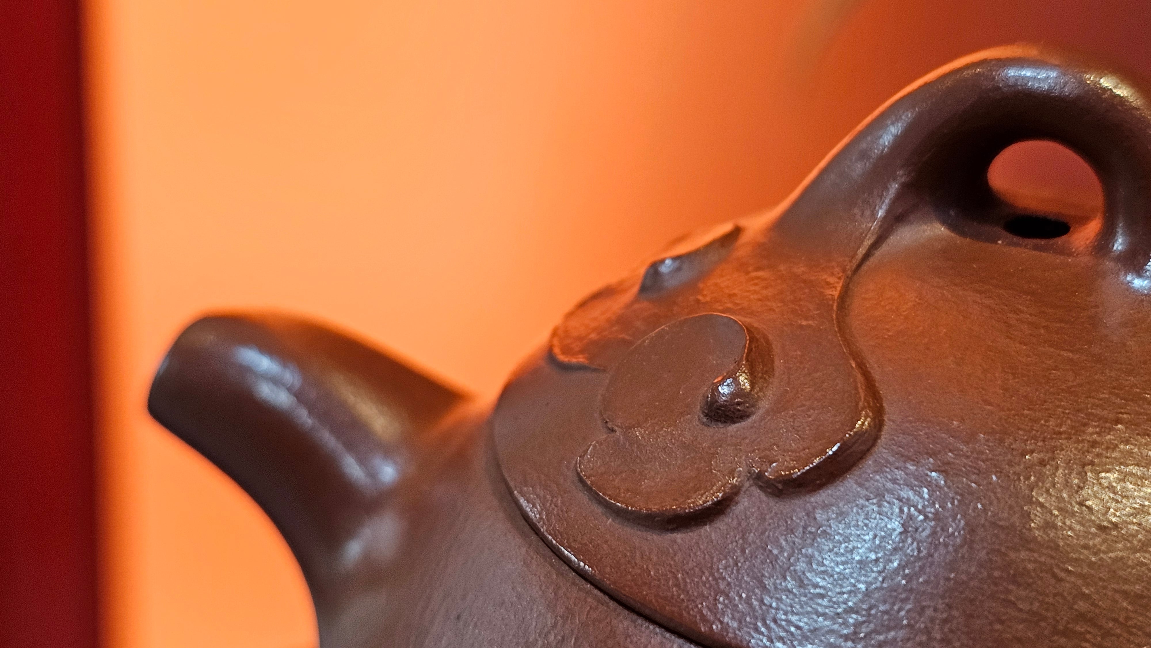 Qin Quan 秦权, with Oriental Clouds Embellishments 云朵贴花工艺, 187.8ml, Xiao Mei Yao Zhu Ni 小煤窑朱泥, by Craftsman Chen Yue Fei 陈跃飞 ~ Congratulations!to Mr C.M.! 1116hrs 31st Oct 2025, Renens! Switzerland🇨🇭!