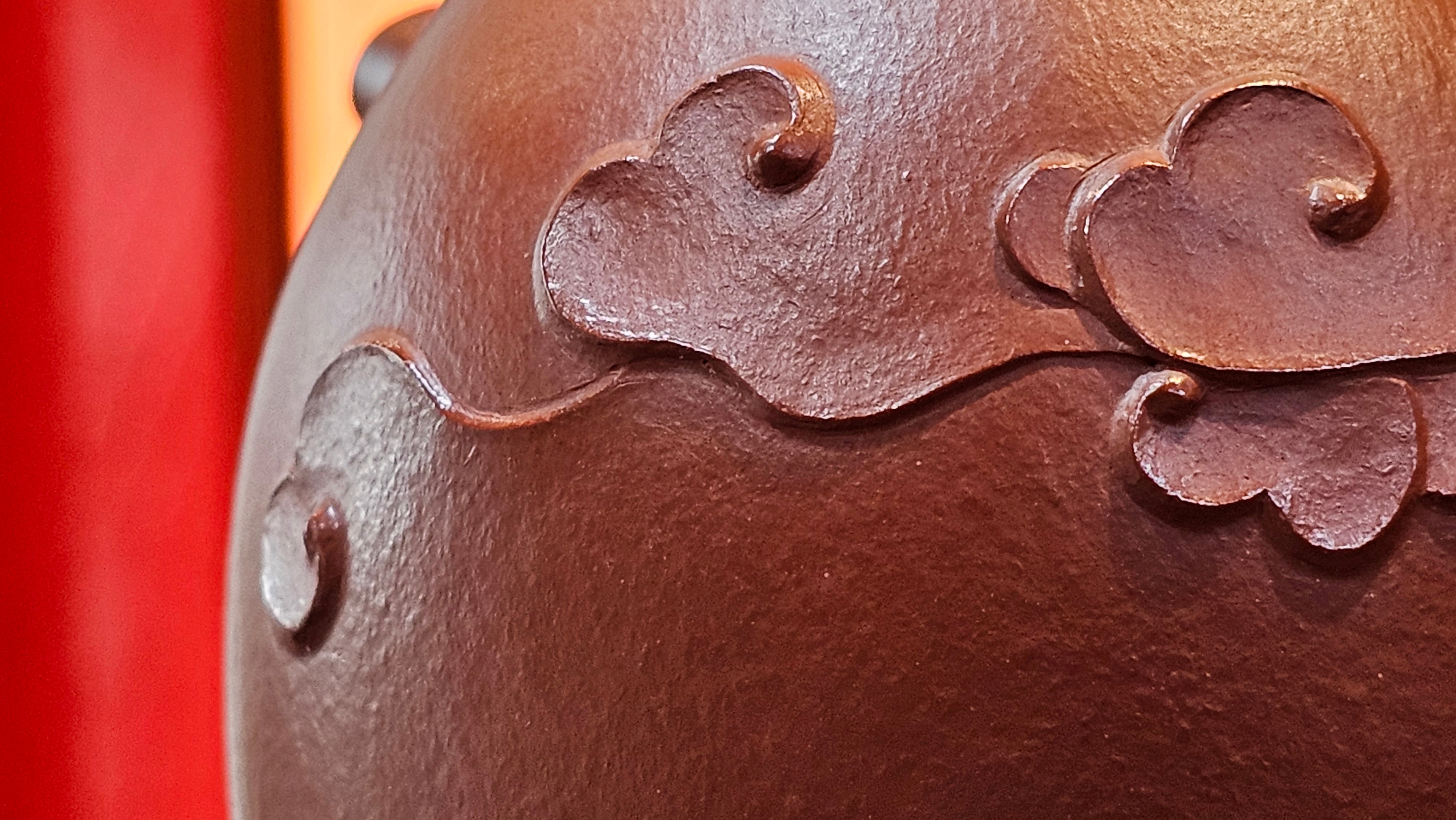 Qin Quan 秦权, with Oriental Clouds Embellishments 云朵贴花工艺, 187.8ml, Xiao Mei Yao Zhu Ni 小煤窑朱泥, by Craftsman Chen Yue Fei 陈跃飞 ~ Congratulations!to Mr C.M.! 1116hrs 31st Oct 2025, Renens! Switzerland🇨🇭!