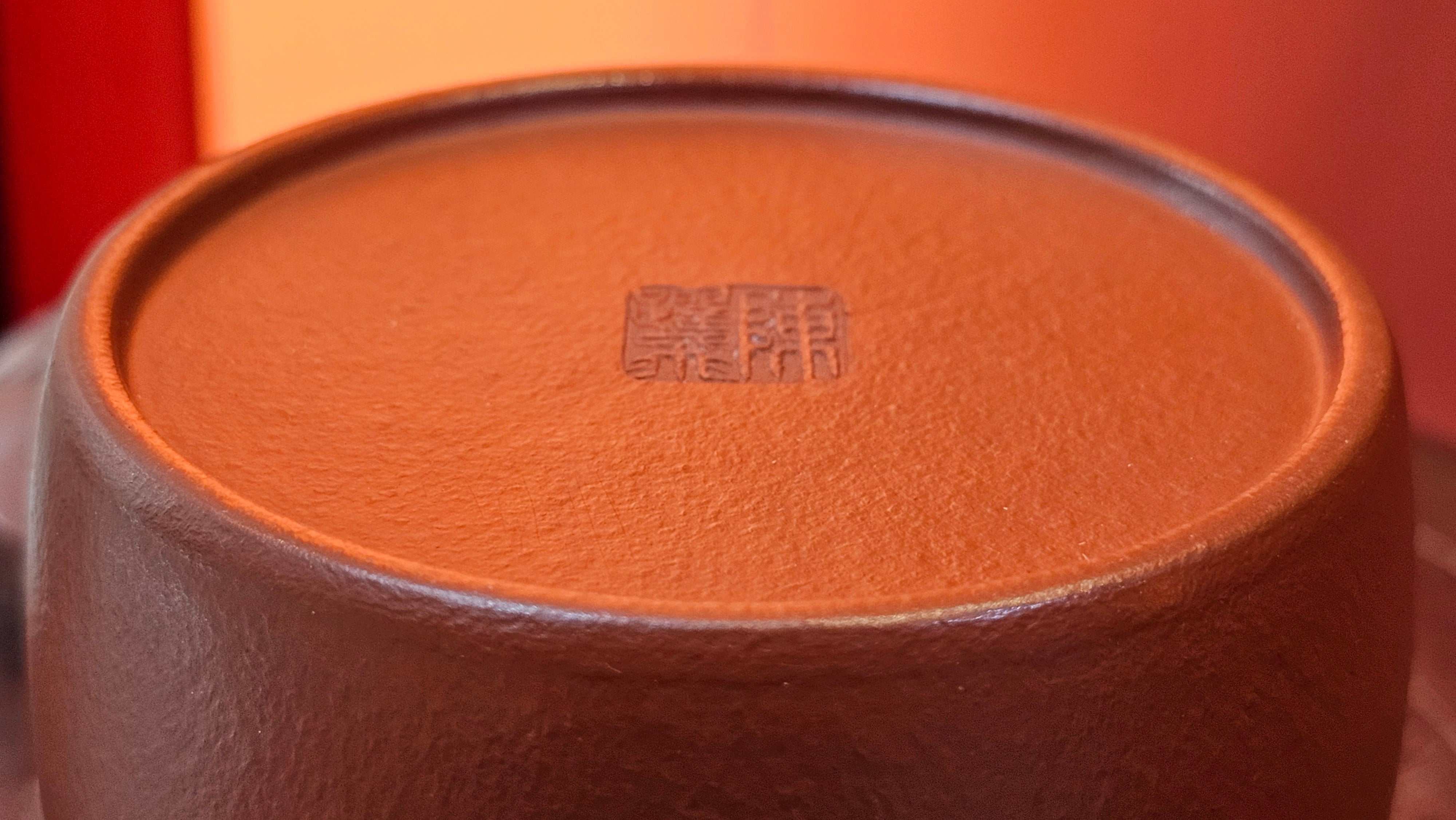 Qin Quan 秦权, with Oriental Clouds Embellishments 云朵贴花工艺, 187.8ml, Xiao Mei Yao Zhu Ni 小煤窑朱泥, by Craftsman Chen Yue Fei 陈跃飞 ~ Congratulations!to Mr C.M.! 1116hrs 31st Oct 2025, Renens! Switzerland🇨🇭!