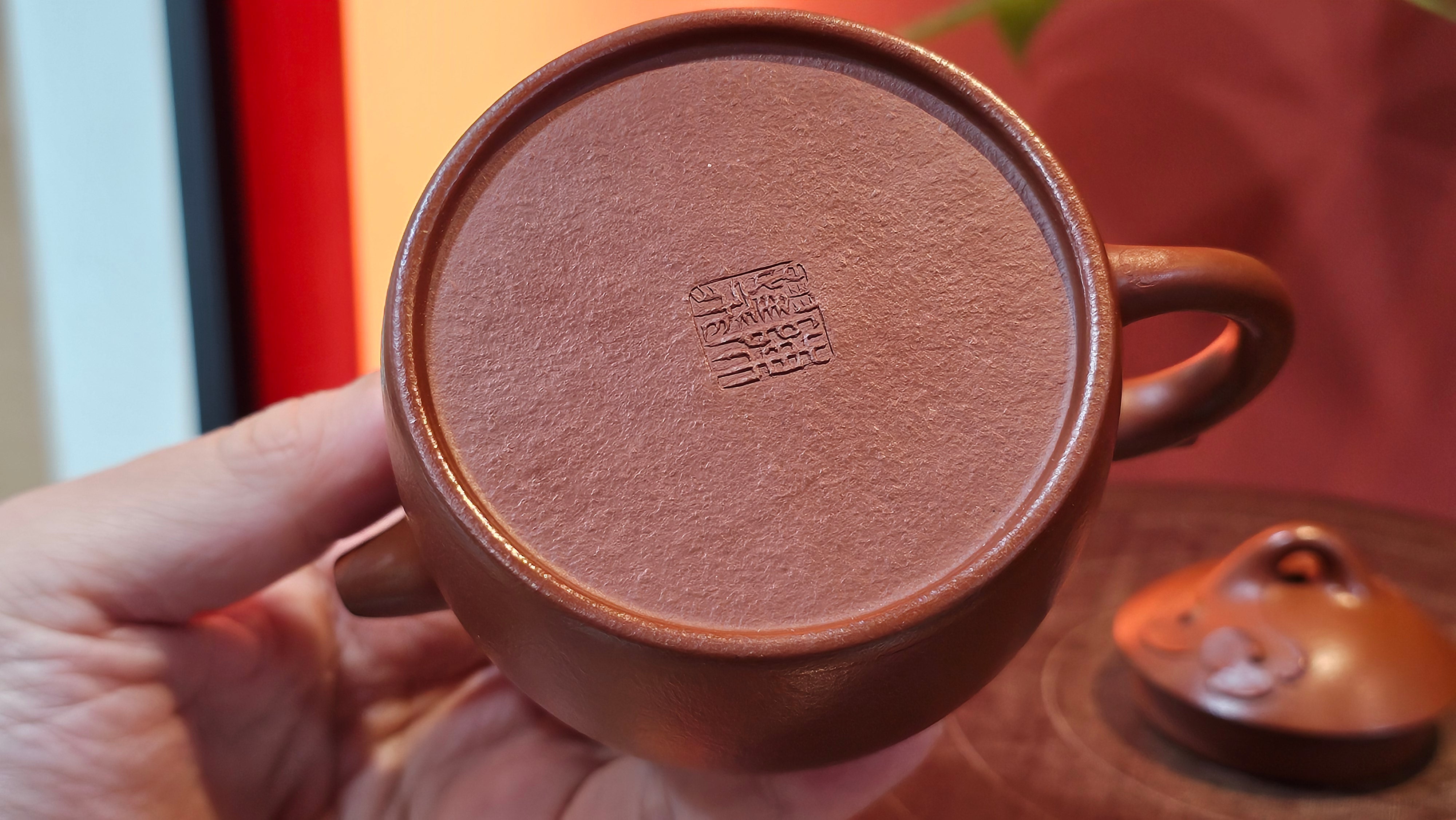 Qin Quan 秦权, with Oriental Clouds Embellishments 云朵贴花工艺, 187.8ml, Xiao Mei Yao Zhu Ni 小煤窑朱泥, by Craftsman Chen Yue Fei 陈跃飞 ~ Congratulations!to Mr C.M.! 1116hrs 31st Oct 2025, Renens! Switzerland🇨🇭!