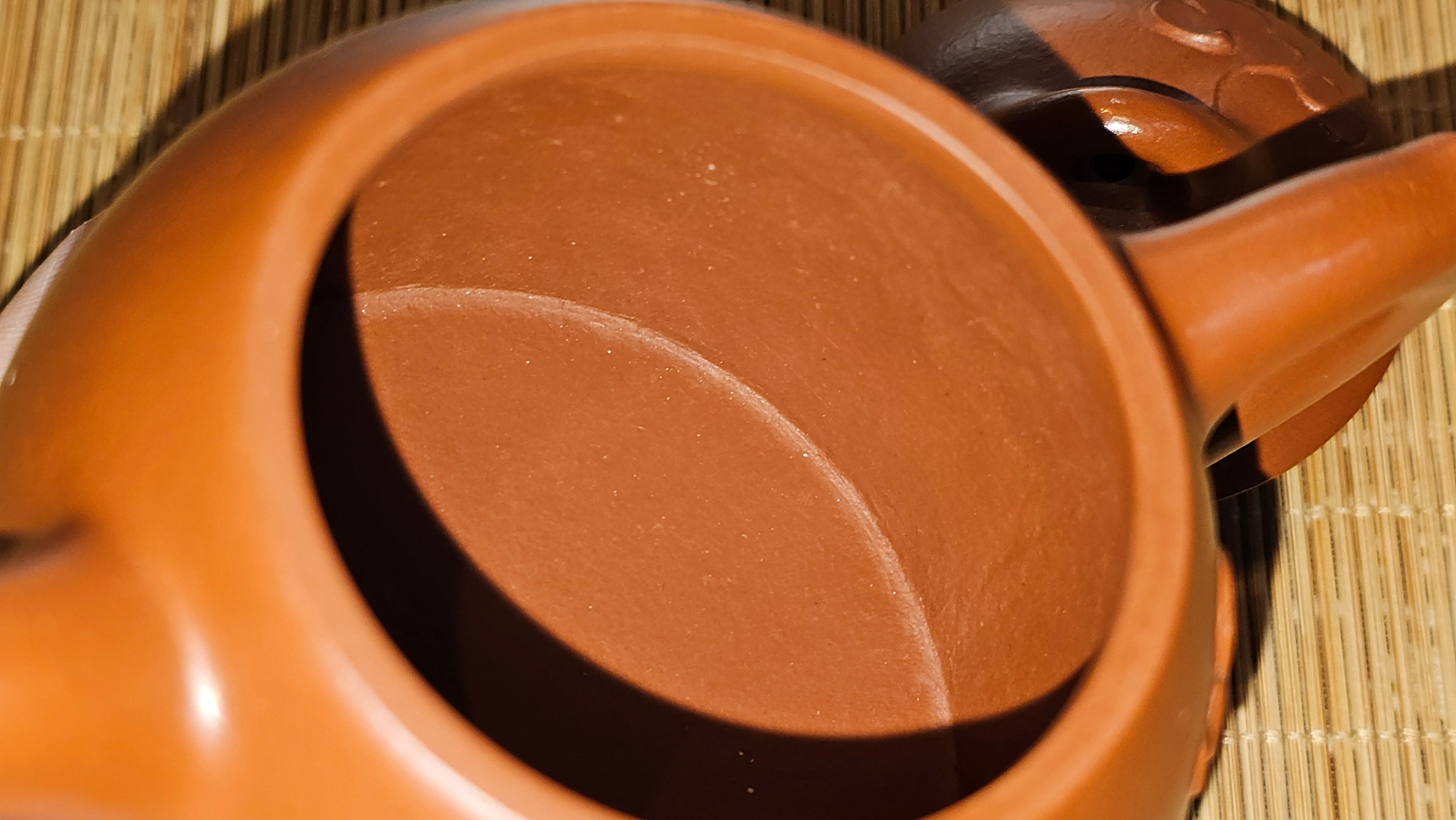 Qin Quan 秦权, with Oriental Clouds Embellishments 云朵贴花工艺, 187.8ml, Xiao Mei Yao Zhu Ni 小煤窑朱泥, by Craftsman Chen Yue Fei 陈跃飞 ~ Congratulations!to Mr C.M.! 1116hrs 31st Oct 2025, Renens! Switzerland🇨🇭!