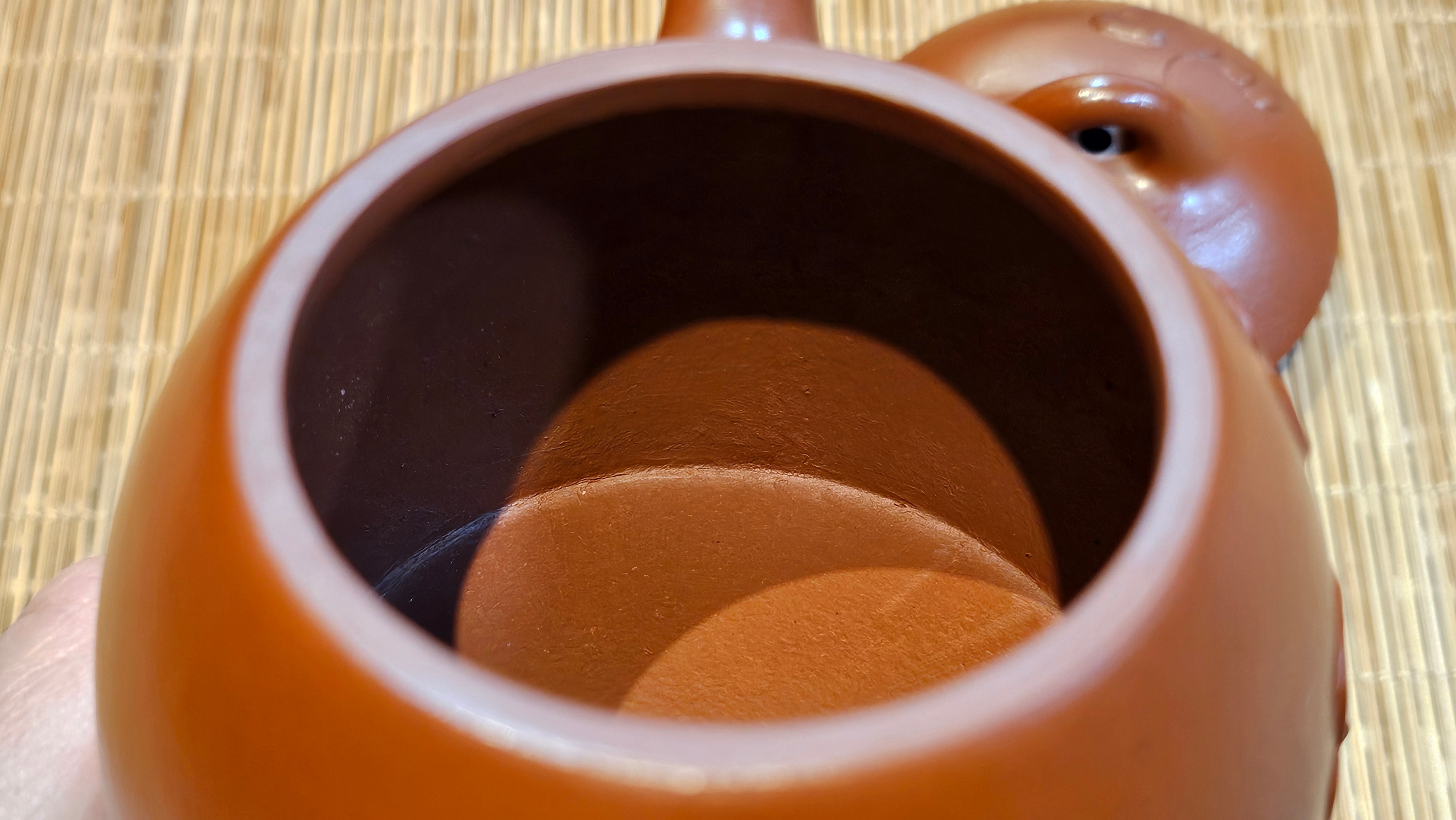 Qin Quan 秦权, with Oriental Clouds Embellishments 云朵贴花工艺, 187.8ml, Xiao Mei Yao Zhu Ni 小煤窑朱泥, by Craftsman Chen Yue Fei 陈跃飞 ~ Congratulations!to Mr C.M.! 1116hrs 31st Oct 2025, Renens! Switzerland🇨🇭!