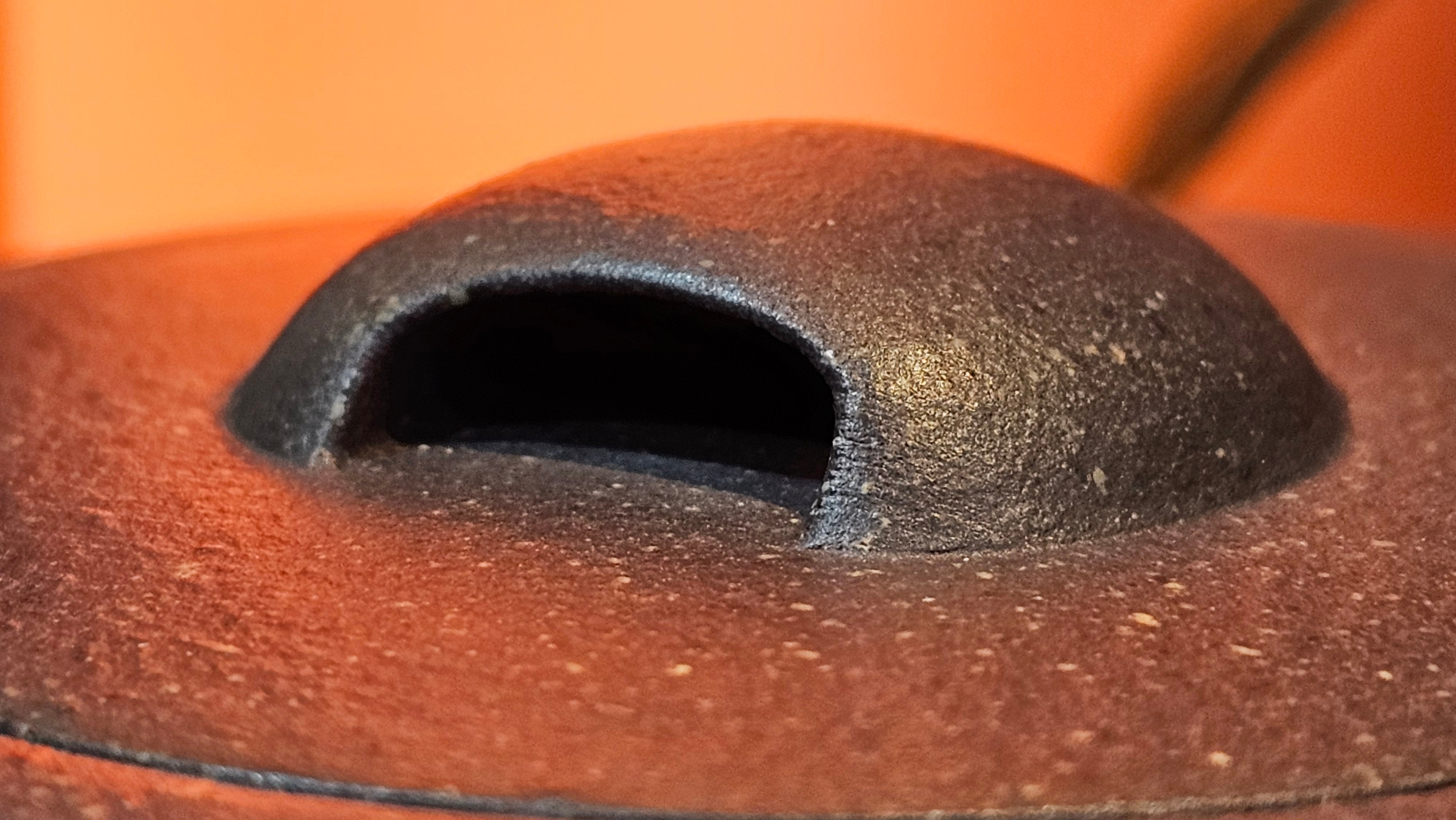 Niu Gai Jing Lan《牛盖井栏》, 162.3ml, Hei Zi Ni 黑紫泥, with Chinese Bronze Age Patterns~Engraving Art 青铜器纹样~刻绘, by our Craftsman Zhang Huan 张欢 ~ Congratulations to Mr F.S.! 2313hrs 22nd Oct 2025, Grenoble! France🇫🇷!