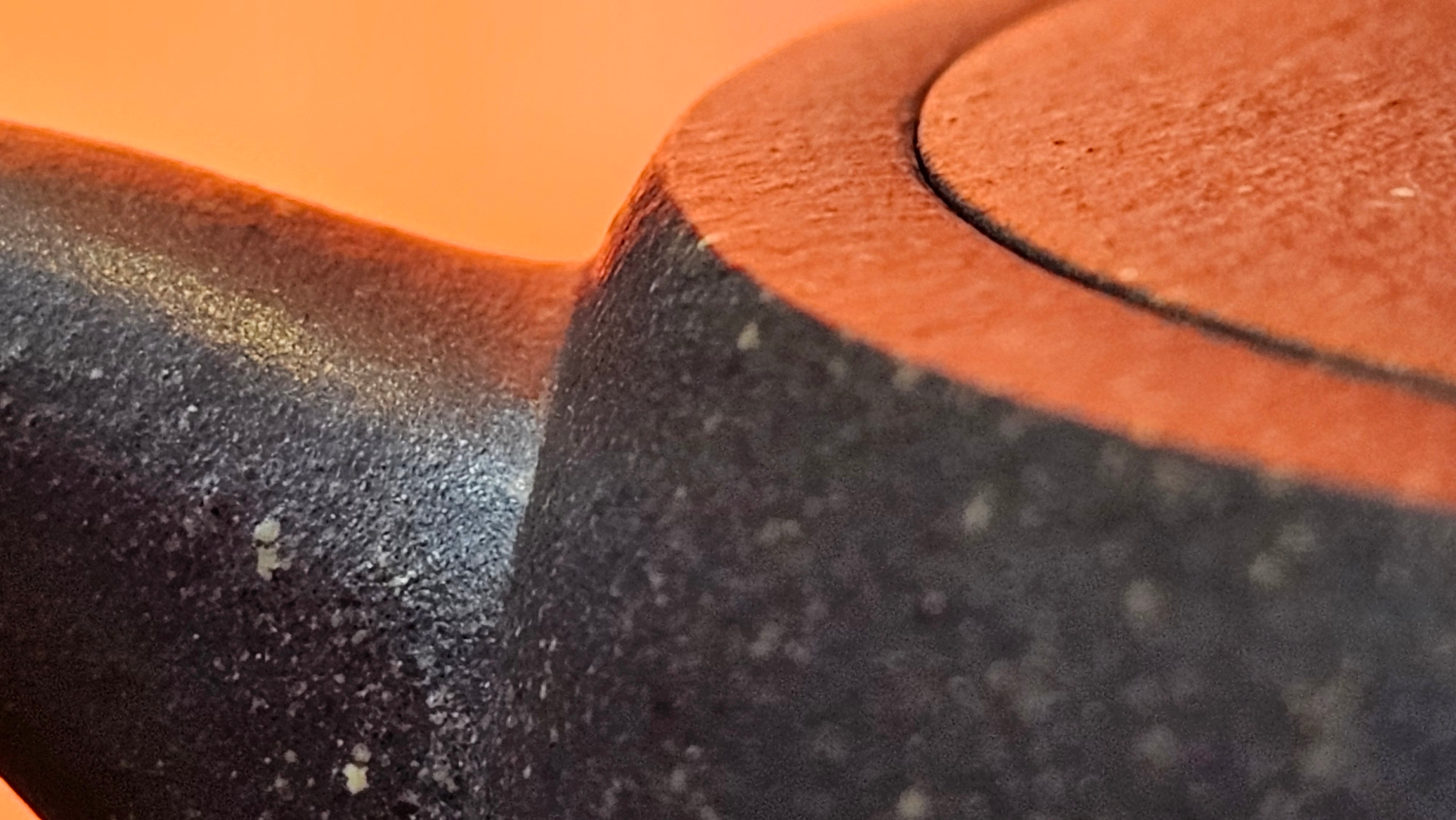 Niu Gai Jing Lan《牛盖井栏》, 162.3ml, Hei Zi Ni 黑紫泥, with Chinese Bronze Age Patterns~Engraving Art 青铜器纹样~刻绘, by our Craftsman Zhang Huan 张欢 ~ Congratulations to Mr F.S.! 2313hrs 22nd Oct 2025, Grenoble! France🇫🇷!