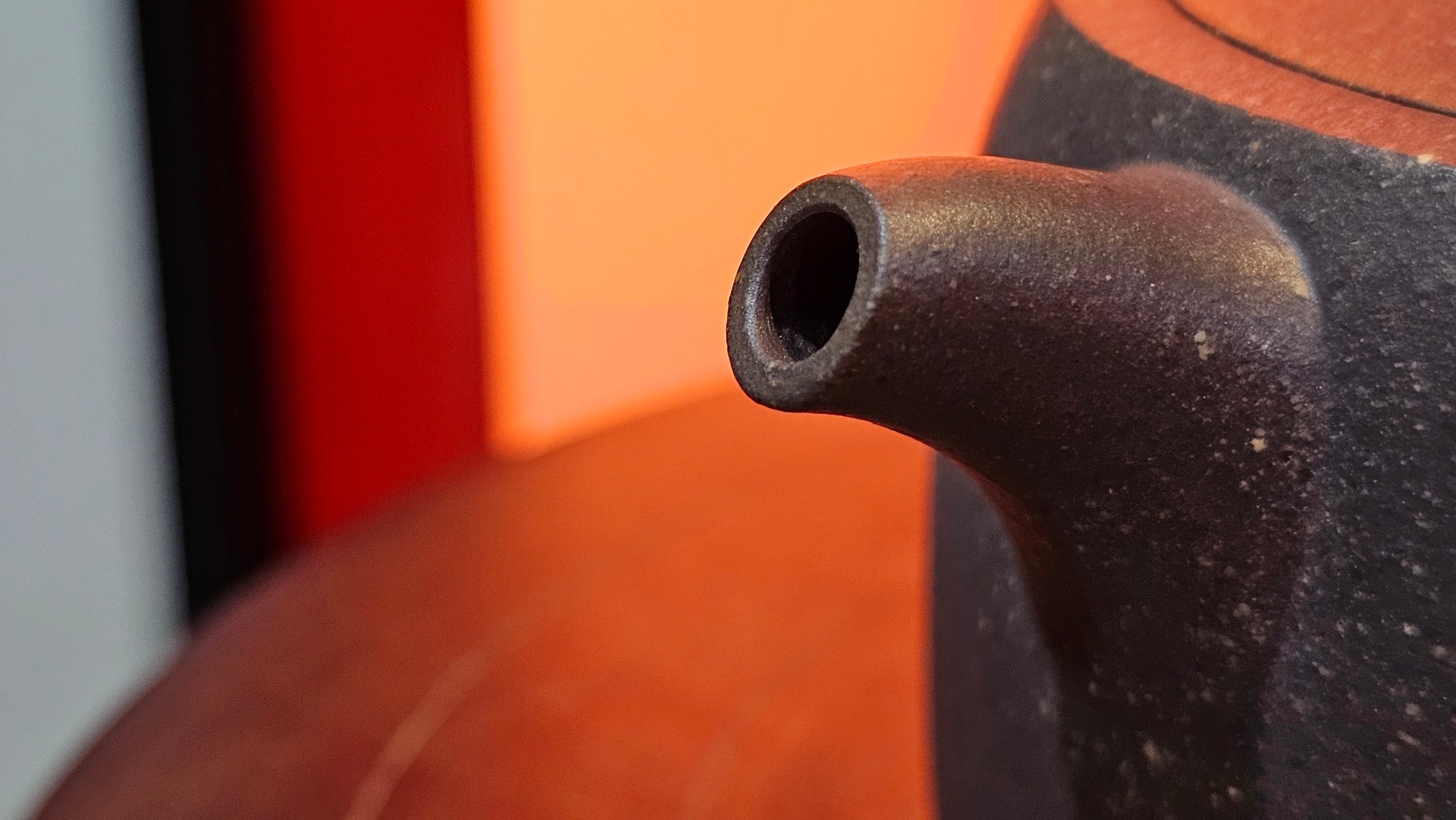 Niu Gai Jing Lan《牛盖井栏》, 162.3ml, Hei Zi Ni 黑紫泥, with Chinese Bronze Age Patterns~Engraving Art 青铜器纹样~刻绘, by our Craftsman Zhang Huan 张欢 ~ Congratulations to Mr F.S.! 2313hrs 22nd Oct 2025, Grenoble! France🇫🇷!