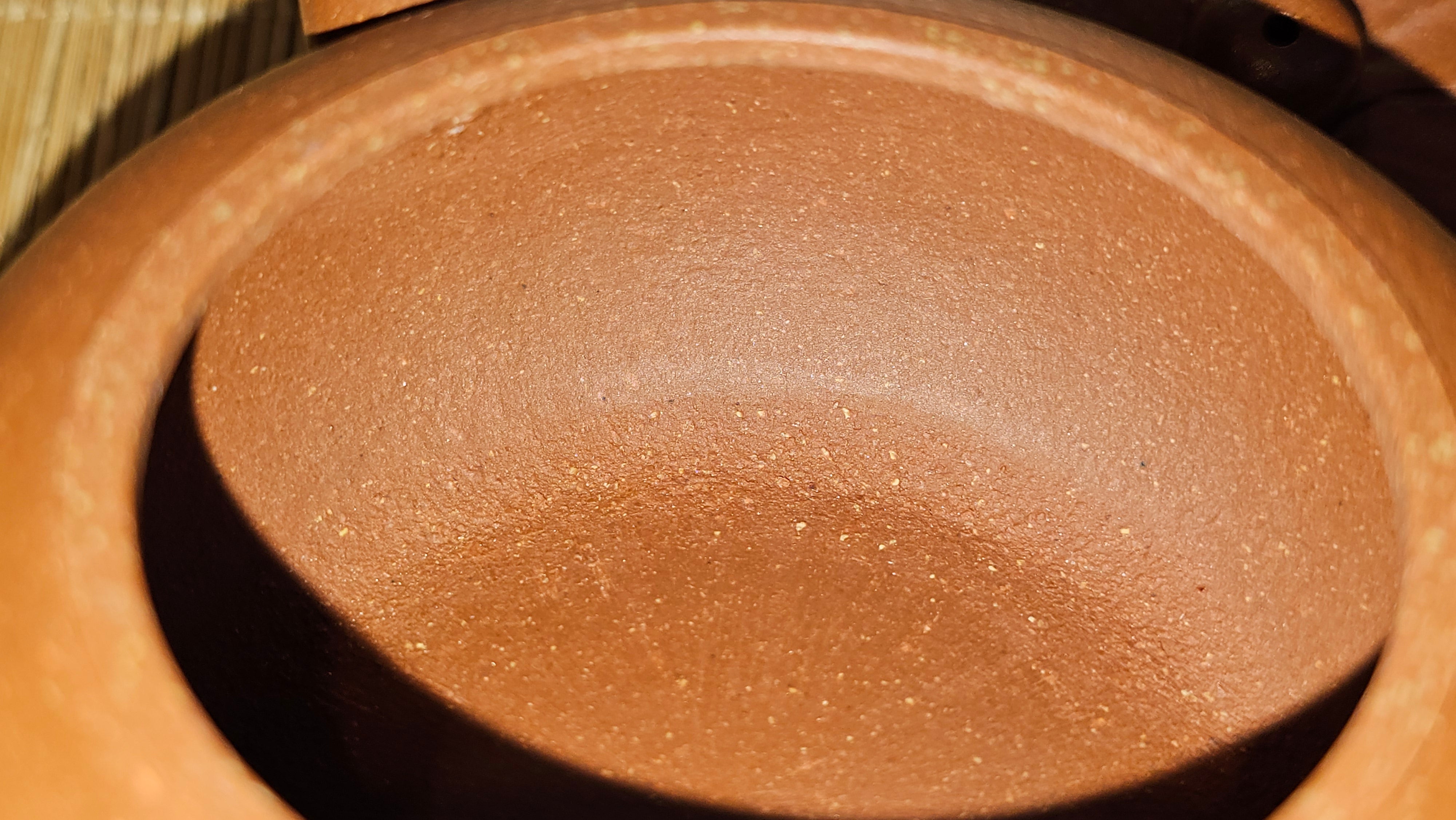 Lian Pu《莲蒲》, 163.7ml, Hong Jiang Po Ni 红降坡泥, by Craftsman Yang Pin Ting 杨聘婷 ~ Congratulations!to Ms J.C.! 1500hrs 26th Oct 2025, Los Angeles, CA!