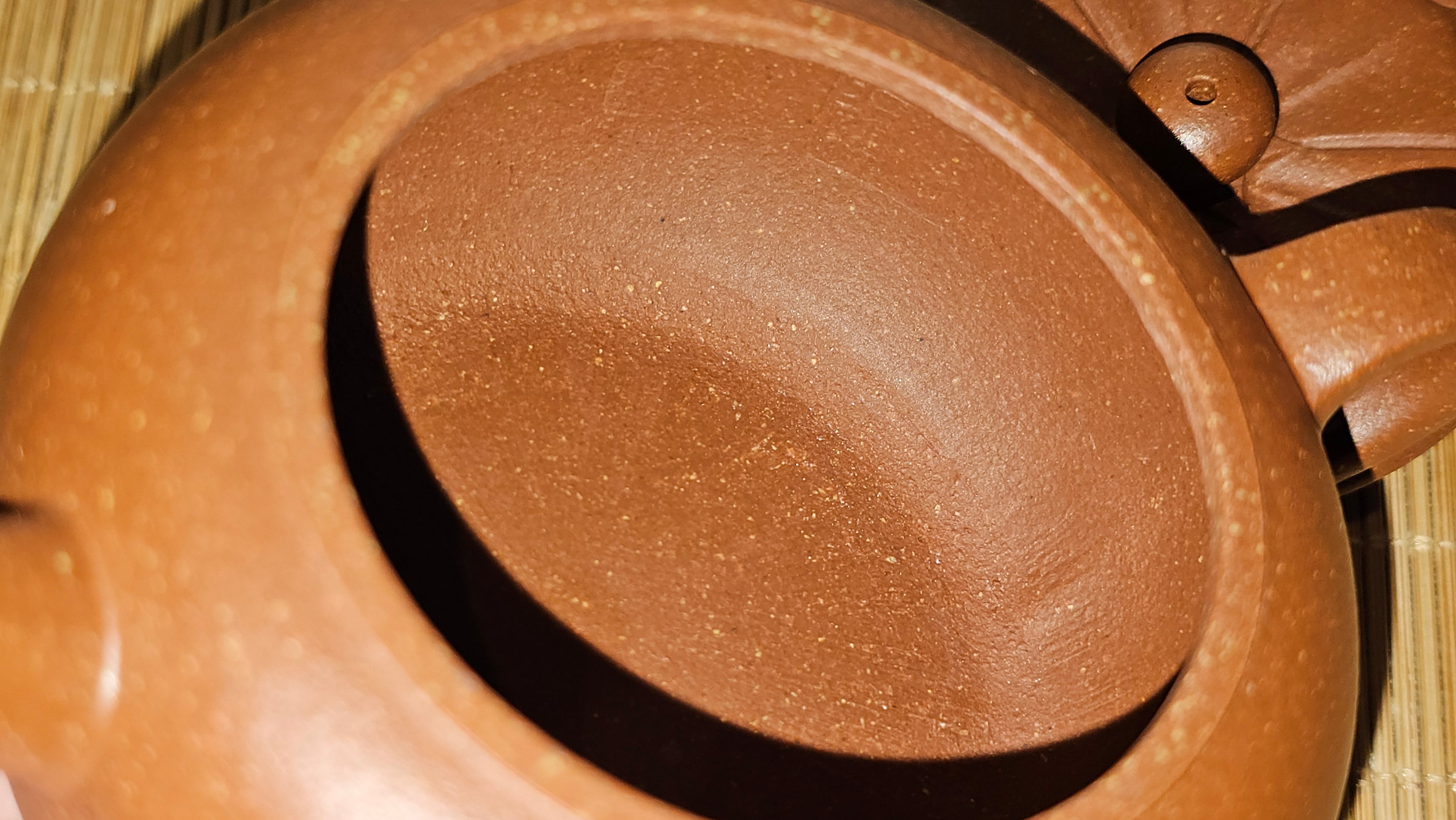 Lian Pu《莲蒲》, 163.7ml, Hong Jiang Po Ni 红降坡泥, by Craftsman Yang Pin Ting 杨聘婷 ~ Congratulations!to Ms J.C.! 1500hrs 26th Oct 2025, Los Angeles, CA!