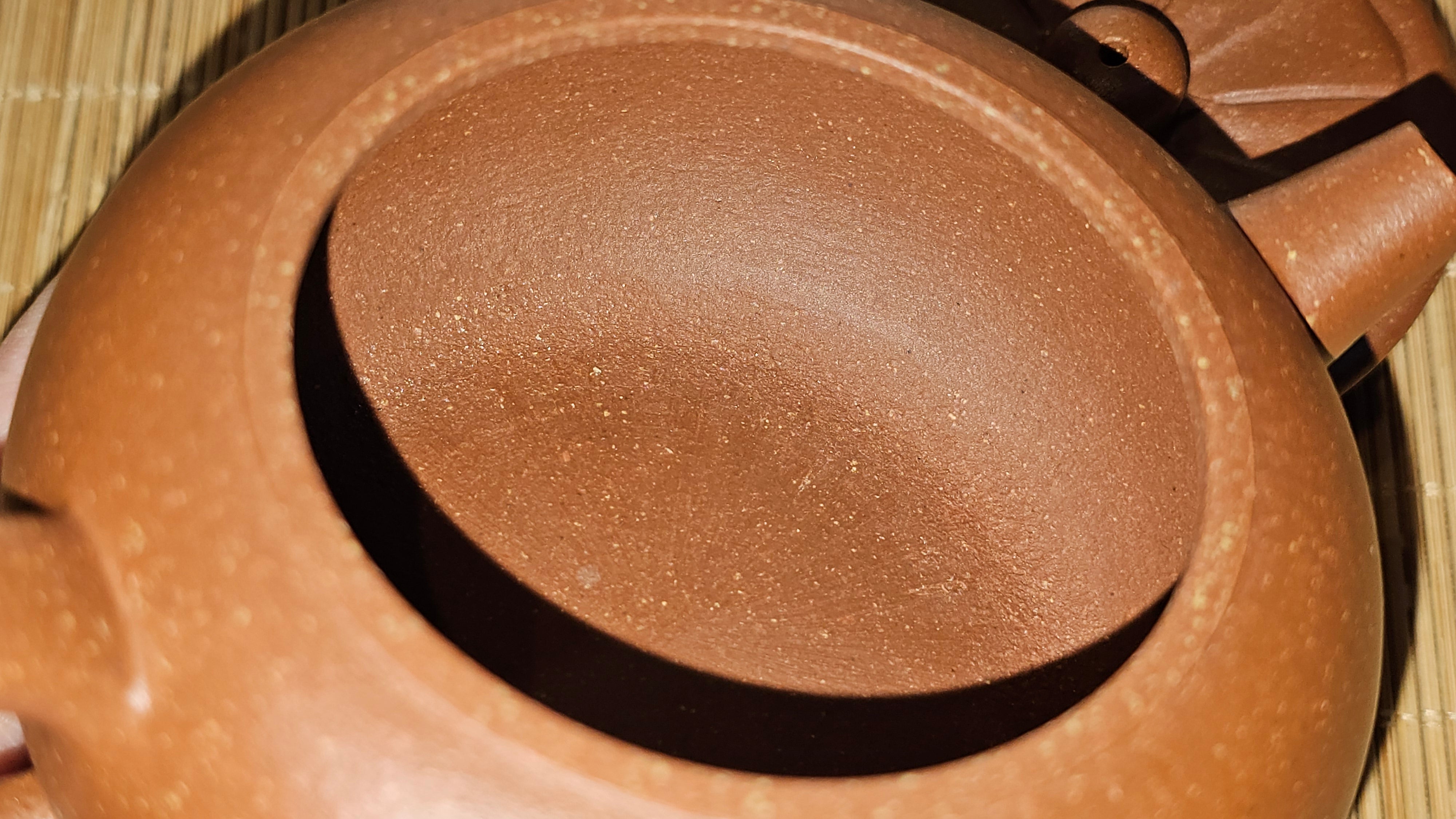 Lian Pu《莲蒲》, 163.7ml, Hong Jiang Po Ni 红降坡泥, by Craftsman Yang Pin Ting 杨聘婷 ~ Congratulations!to Ms J.C.! 1500hrs 26th Oct 2025, Los Angeles, CA!