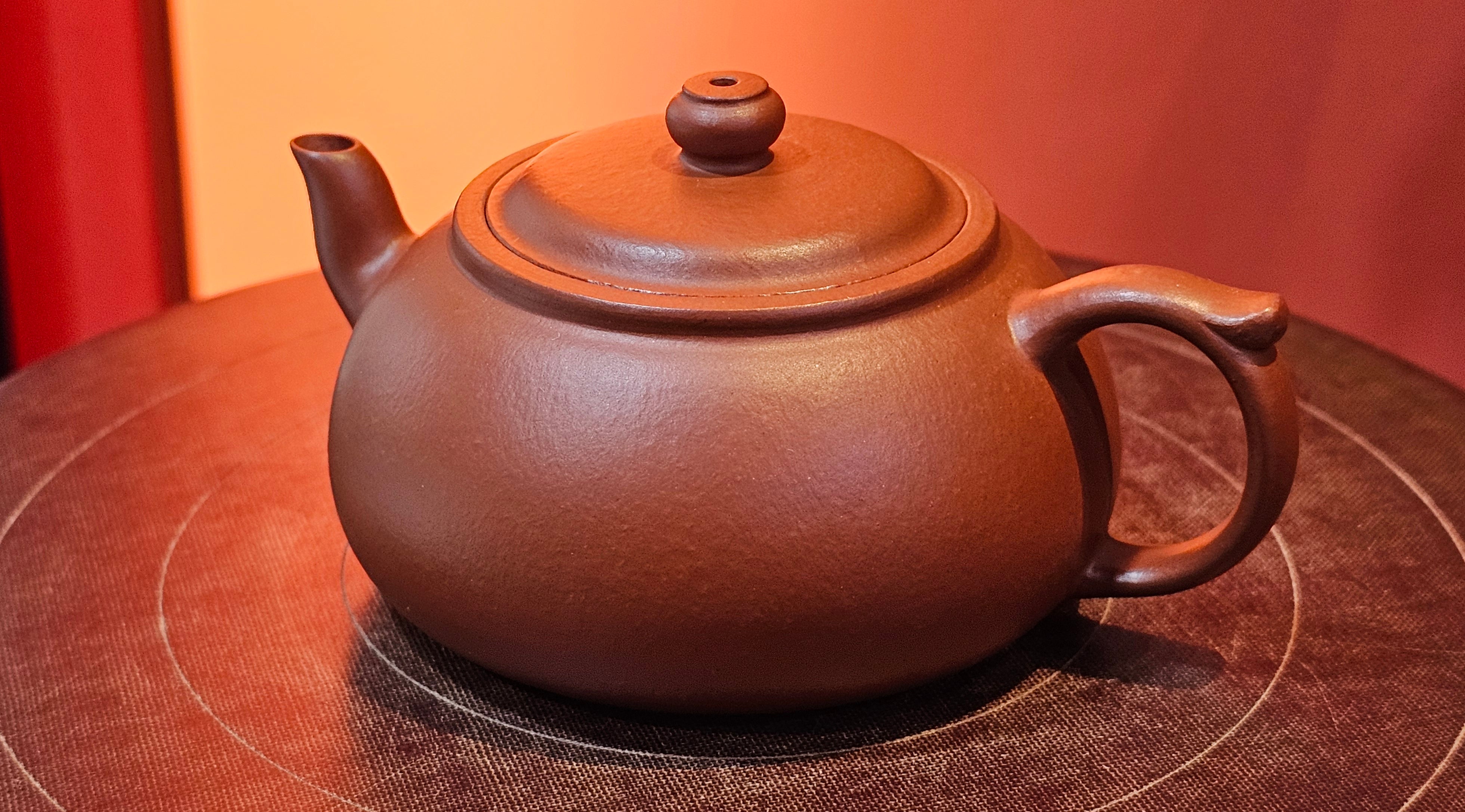 Guan Bo 观博, 98.8ml, Xiao Mei Yao Zhu Ni 小煤窑朱泥, by Craftsman Zhai Yi Yao 翟一耀 ~ Congratulations to Mr A.M.! 1244hrs 23rd Oct 2025, Bellaria-Igea! Italy🇮🇹!