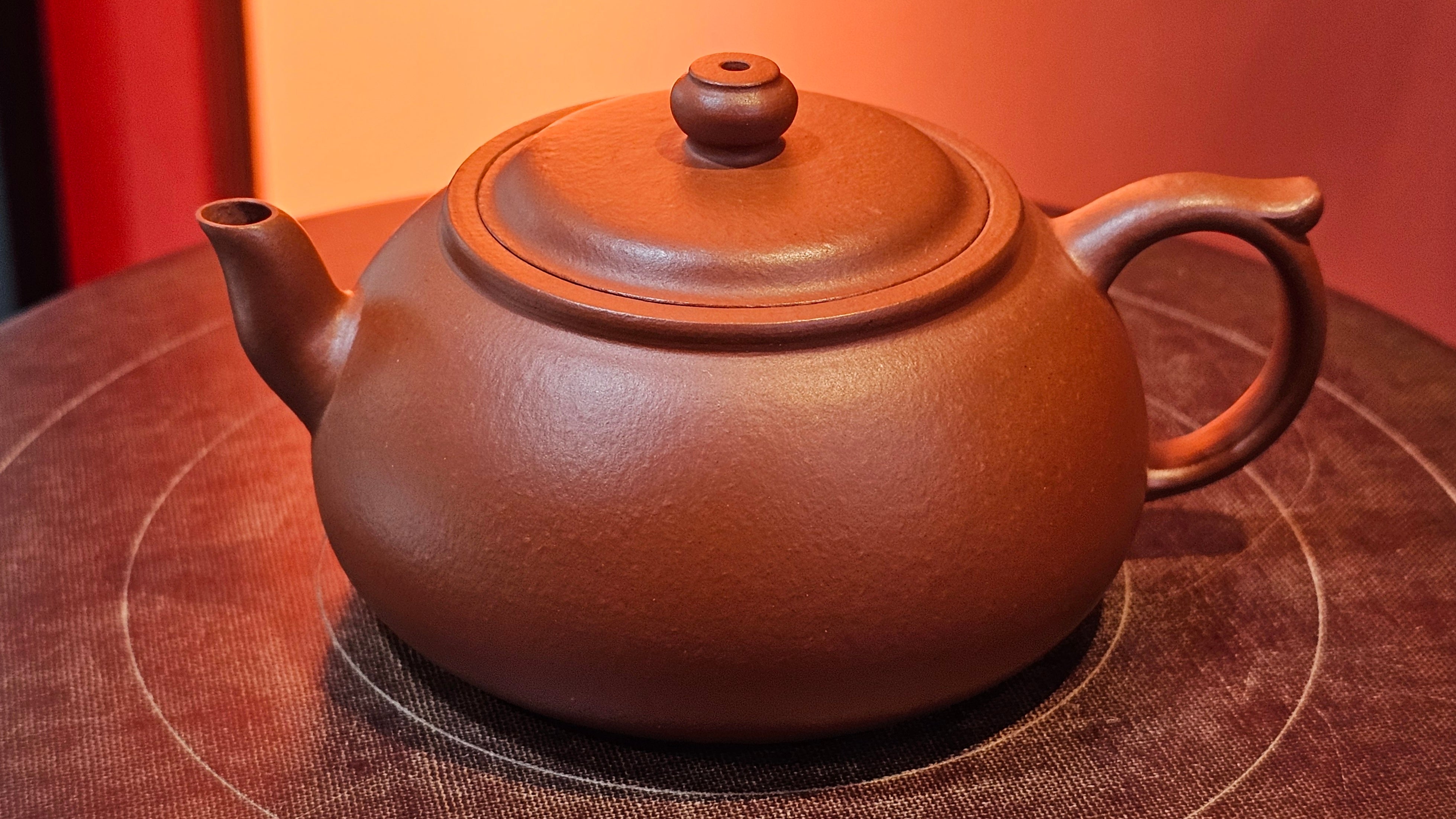 Guan Bo 观博, 98.8ml, Xiao Mei Yao Zhu Ni 小煤窑朱泥, by Craftsman Zhai Yi Yao 翟一耀 ~ Congratulations to Mr A.M.! 1244hrs 23rd Oct 2025, Bellaria-Igea! Italy🇮🇹!