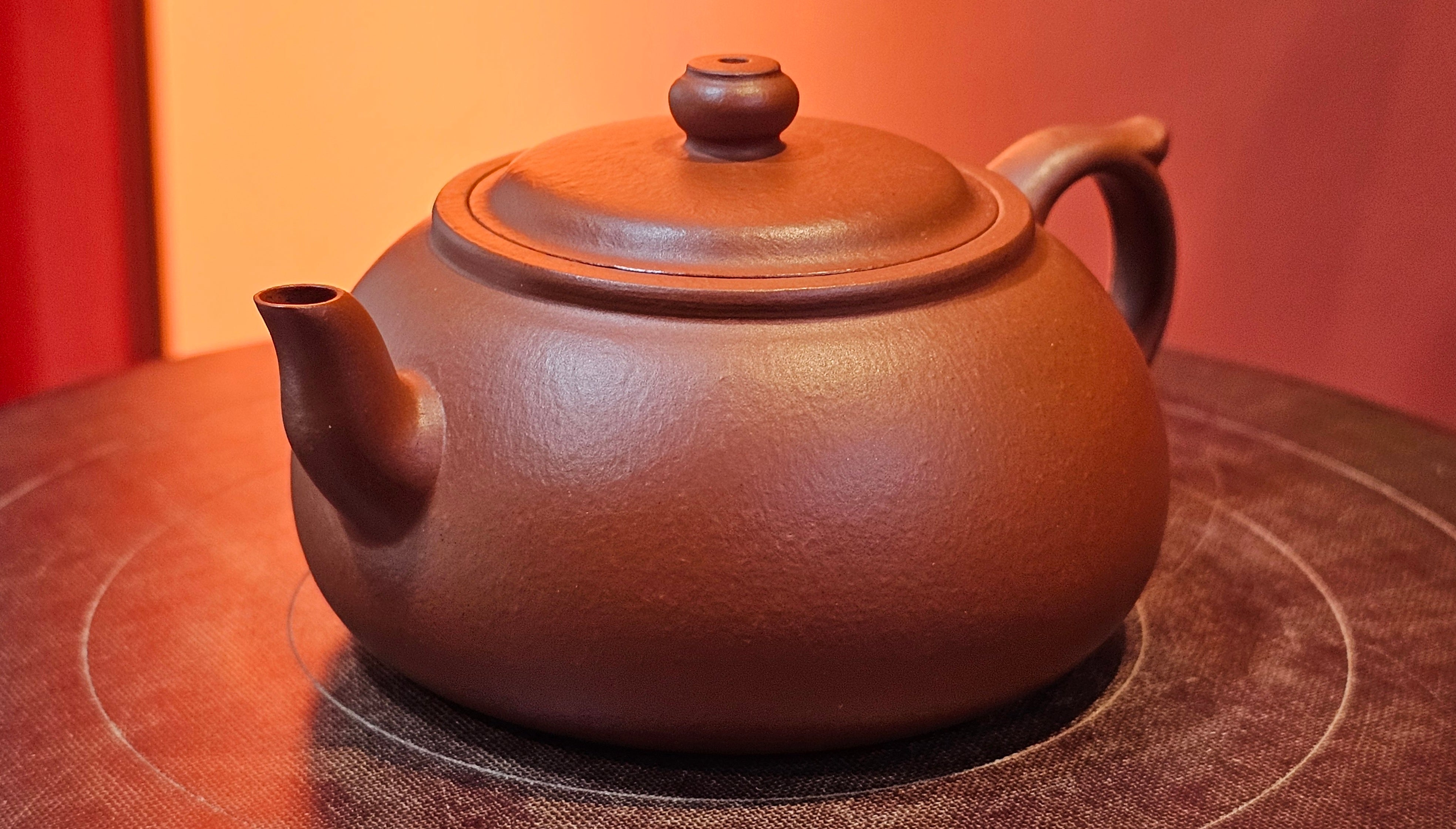 Guan Bo 观博, 98.8ml, Xiao Mei Yao Zhu Ni 小煤窑朱泥, by Craftsman Zhai Yi Yao 翟一耀 ~ Congratulations to Mr A.M.! 1244hrs 23rd Oct 2025, Bellaria-Igea! Italy🇮🇹!