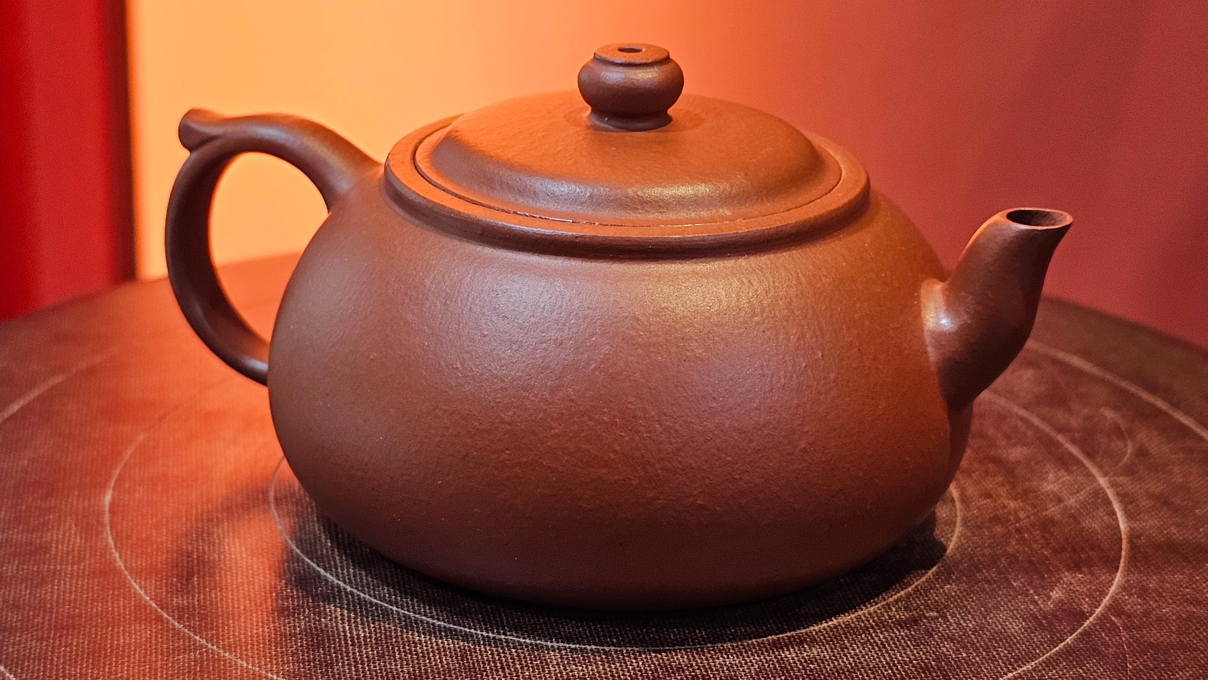 Guan Bo 观博, 98.8ml, Xiao Mei Yao Zhu Ni 小煤窑朱泥, by Craftsman Zhai Yi Yao 翟一耀 ~ Congratulations to Mr A.M.! 1244hrs 23rd Oct 2025, Bellaria-Igea! Italy🇮🇹!