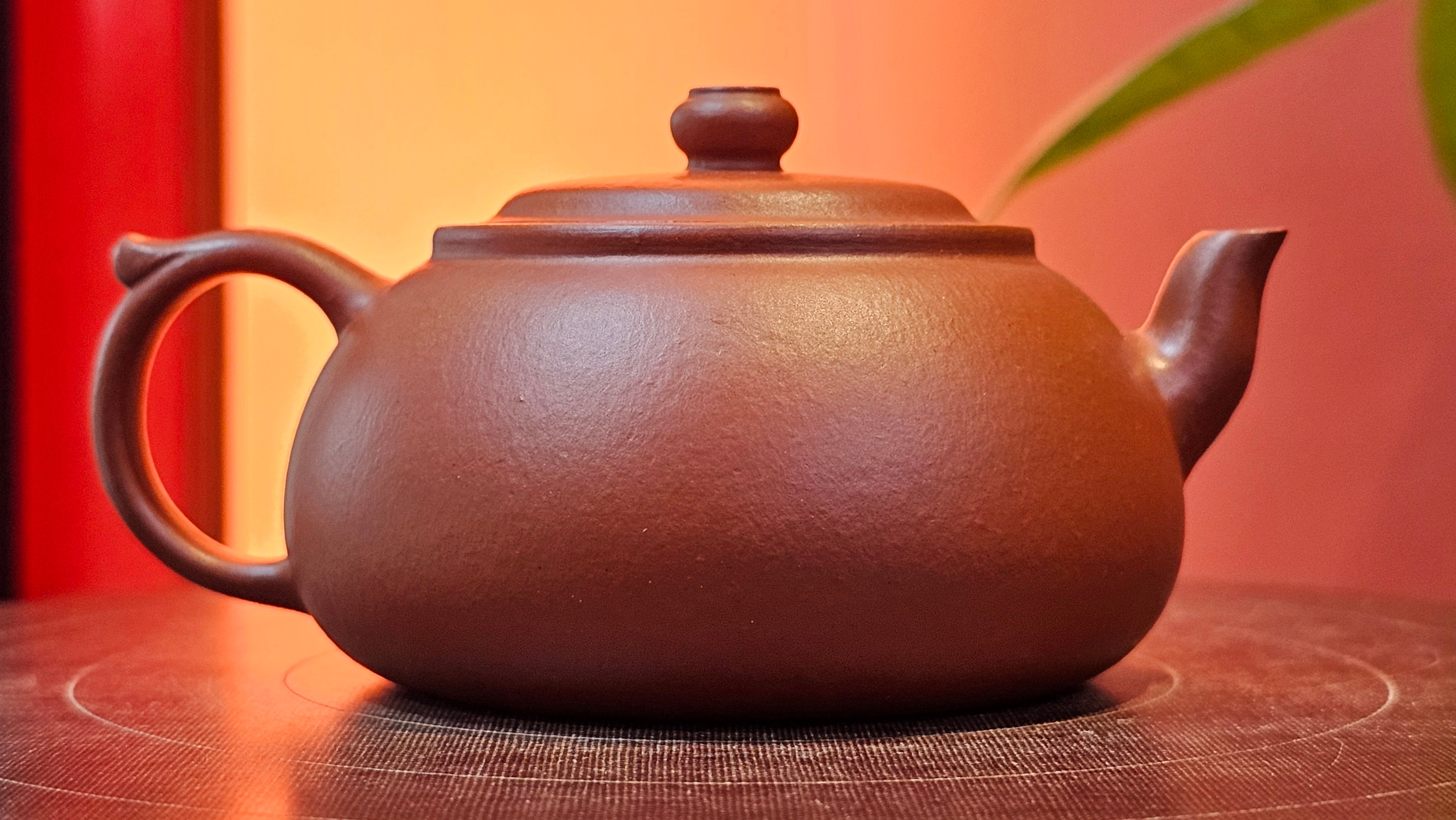 Guan Bo 观博, 98.8ml, Xiao Mei Yao Zhu Ni 小煤窑朱泥, by Craftsman Zhai Yi Yao 翟一耀 ~ Congratulations to Mr A.M.! 1244hrs 23rd Oct 2025, Bellaria-Igea! Italy🇮🇹!