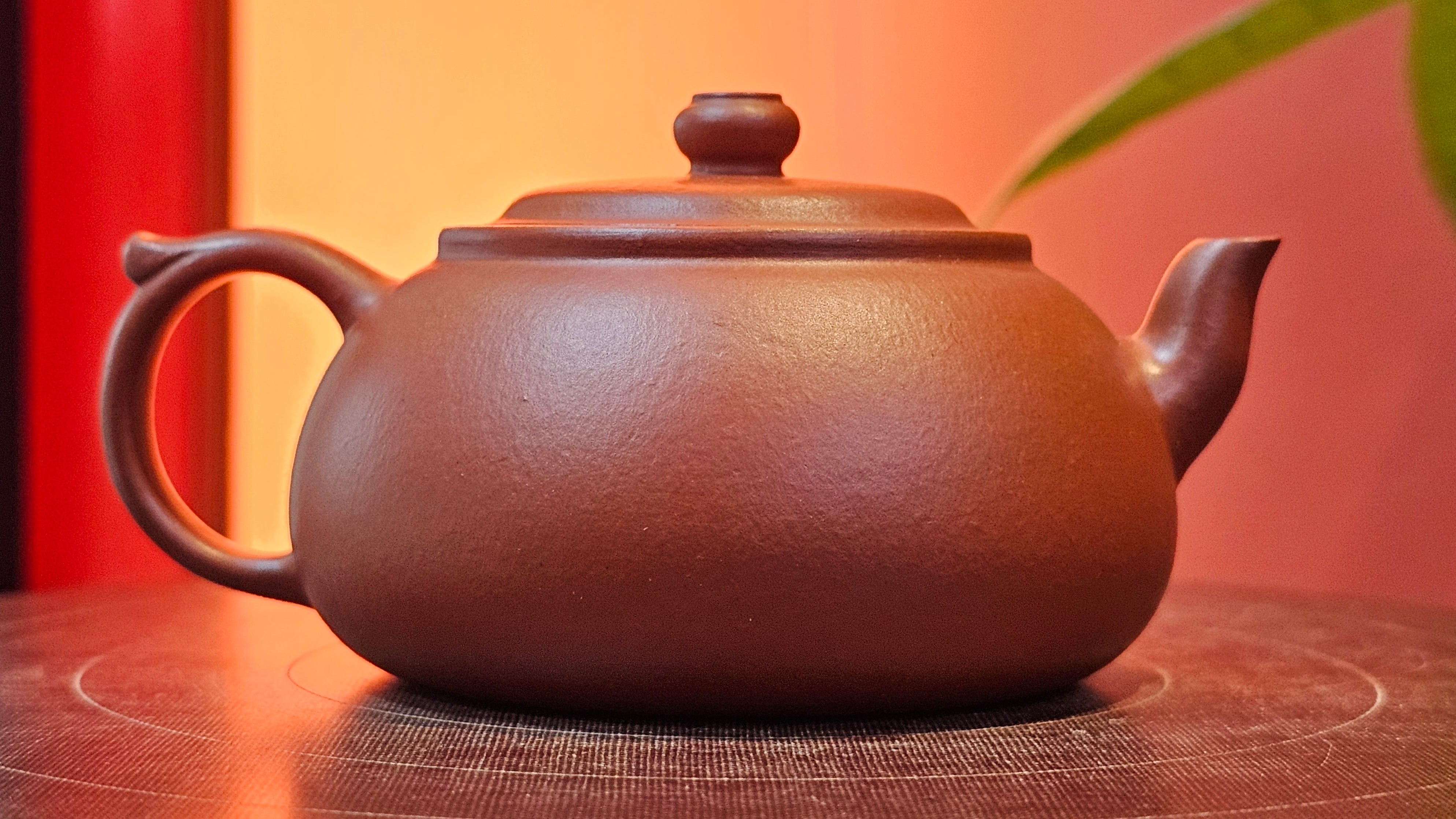 Guan Bo 观博, 98.8ml, Xiao Mei Yao Zhu Ni 小煤窑朱泥, by Craftsman Zhai Yi Yao 翟一耀 ~ Congratulations to Mr A.M.! 1244hrs 23rd Oct 2025, Bellaria-Igea! Italy🇮🇹!