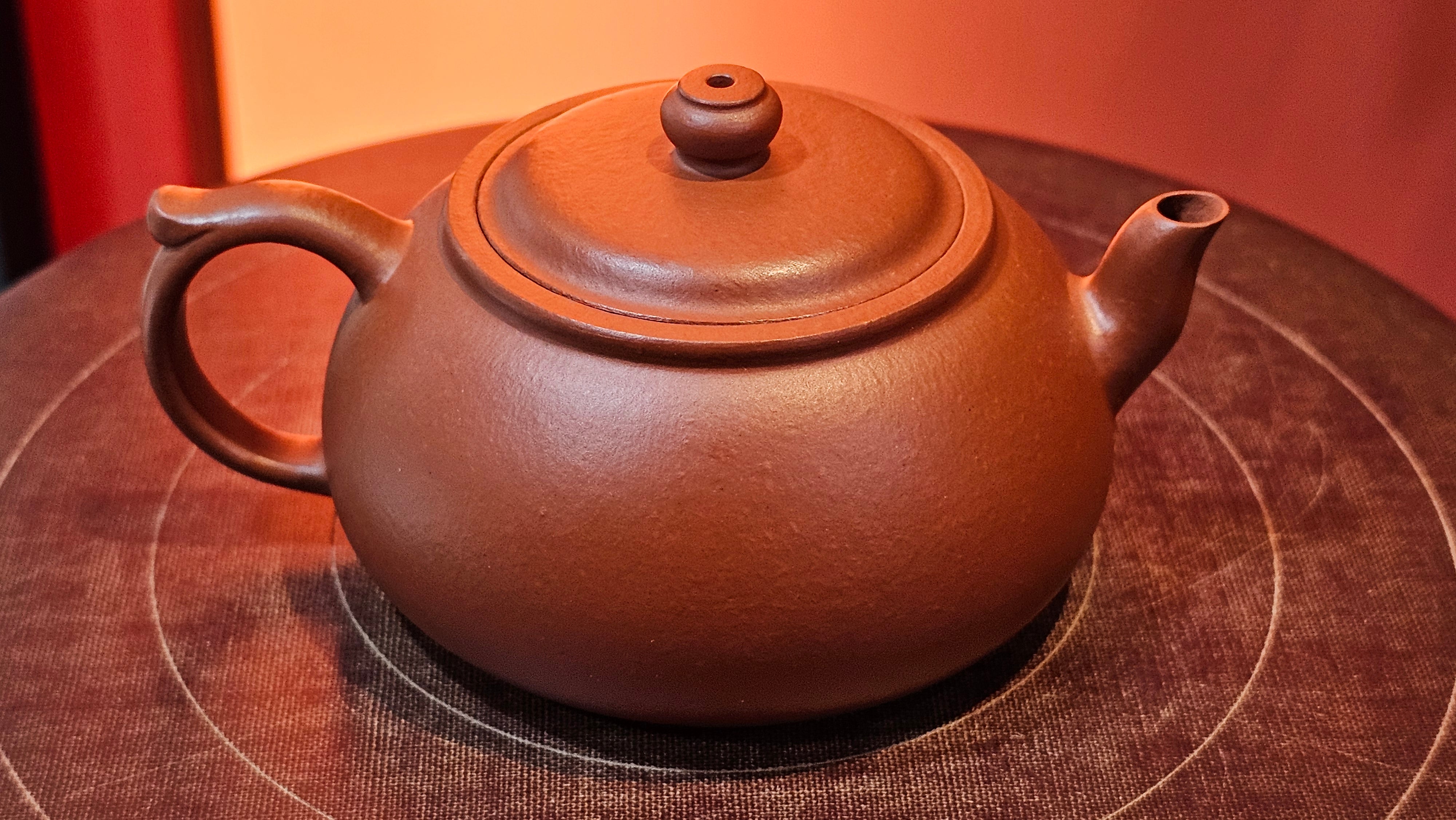 Guan Bo 观博, 98.8ml, Xiao Mei Yao Zhu Ni 小煤窑朱泥, by Craftsman Zhai Yi Yao 翟一耀 ~ Congratulations to Mr A.M.! 1244hrs 23rd Oct 2025, Bellaria-Igea! Italy🇮🇹!