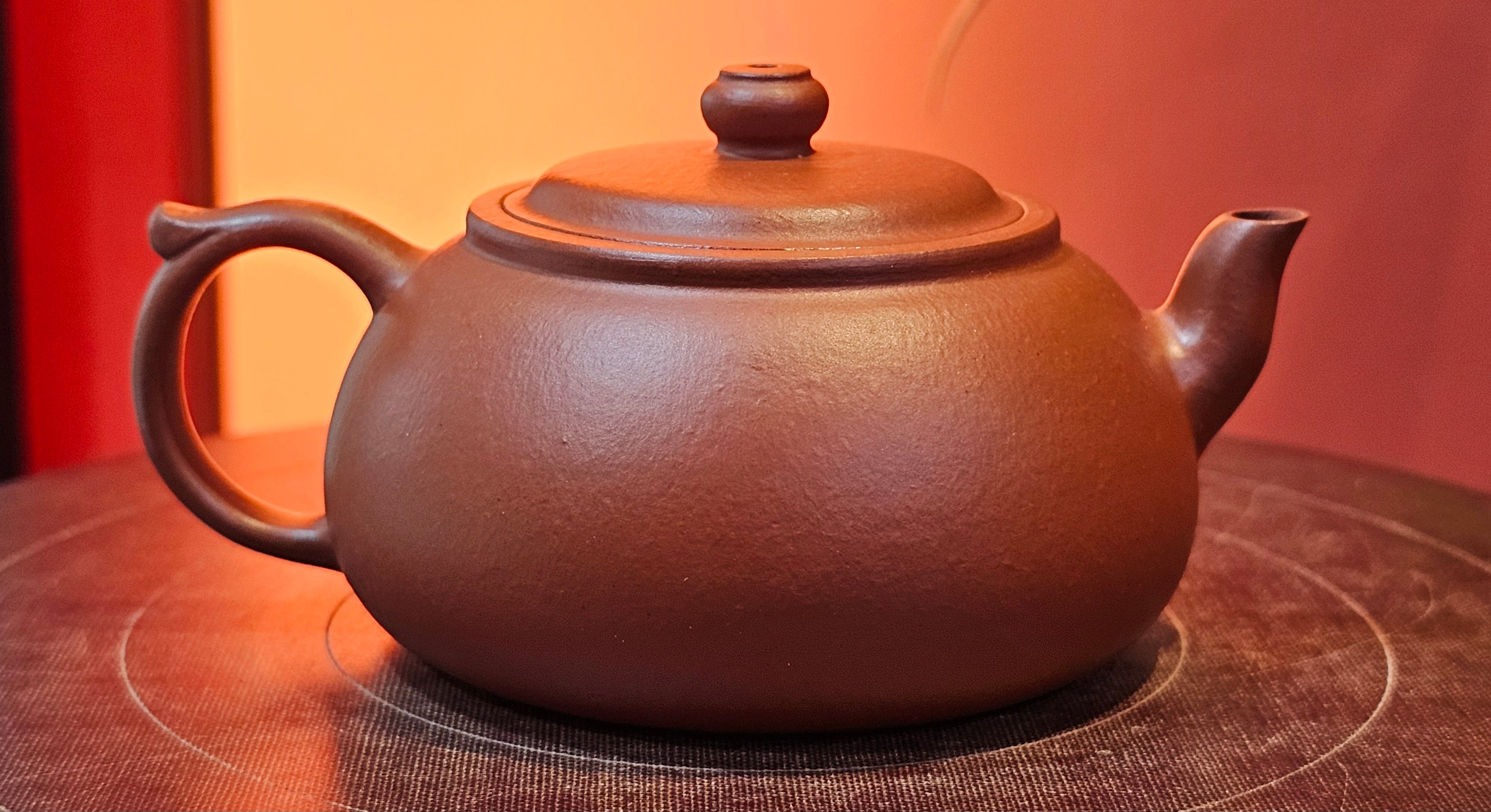 Guan Bo 观博, 98.8ml, Xiao Mei Yao Zhu Ni 小煤窑朱泥, by Craftsman Zhai Yi Yao 翟一耀 ~ Congratulations to Mr A.M.! 1244hrs 23rd Oct 2025, Bellaria-Igea! Italy🇮🇹!