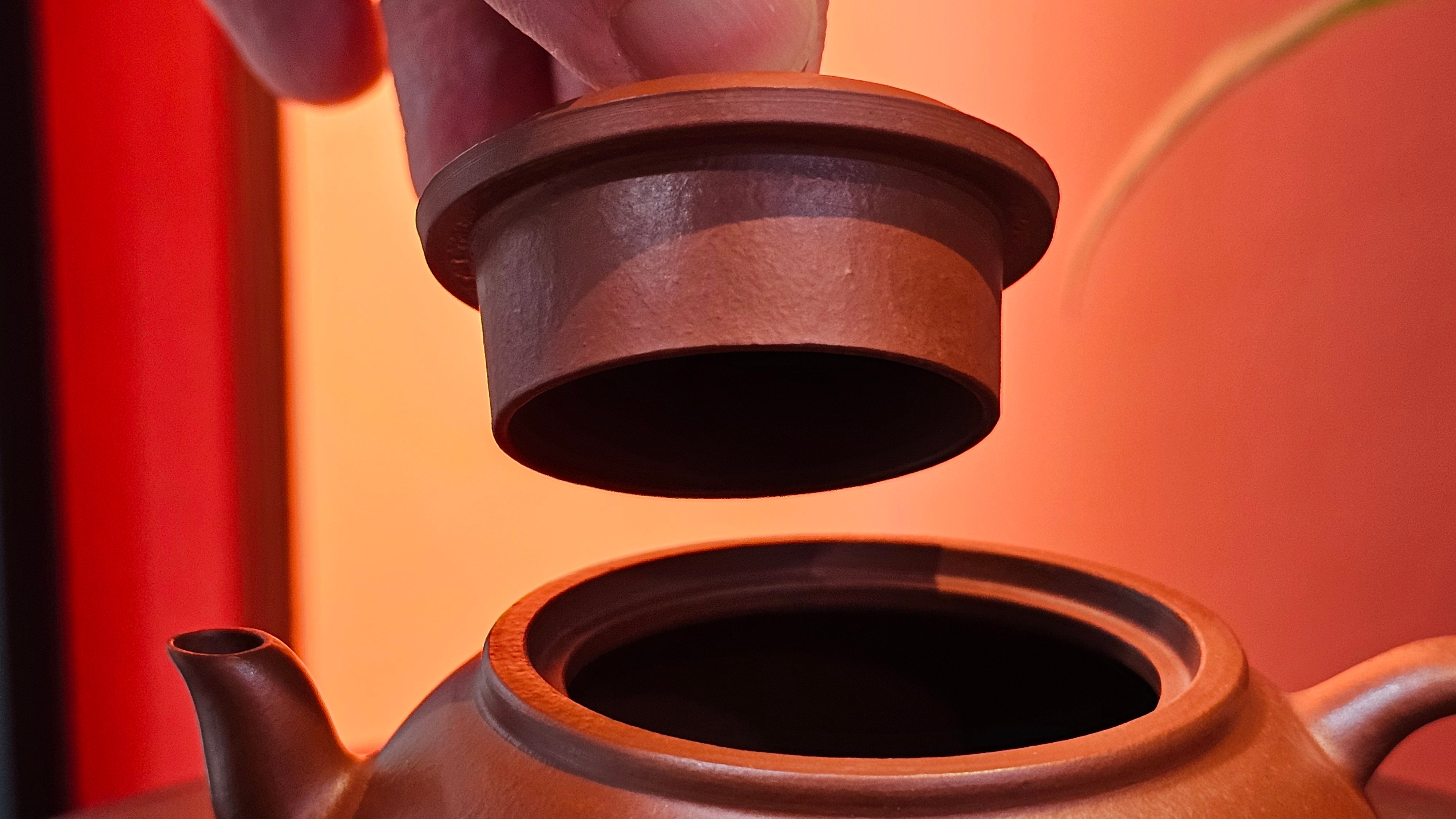 Guan Bo 观博, 98.8ml, Xiao Mei Yao Zhu Ni 小煤窑朱泥, by Craftsman Zhai Yi Yao 翟一耀 ~ Congratulations to Mr A.M.! 1244hrs 23rd Oct 2025, Bellaria-Igea! Italy🇮🇹!