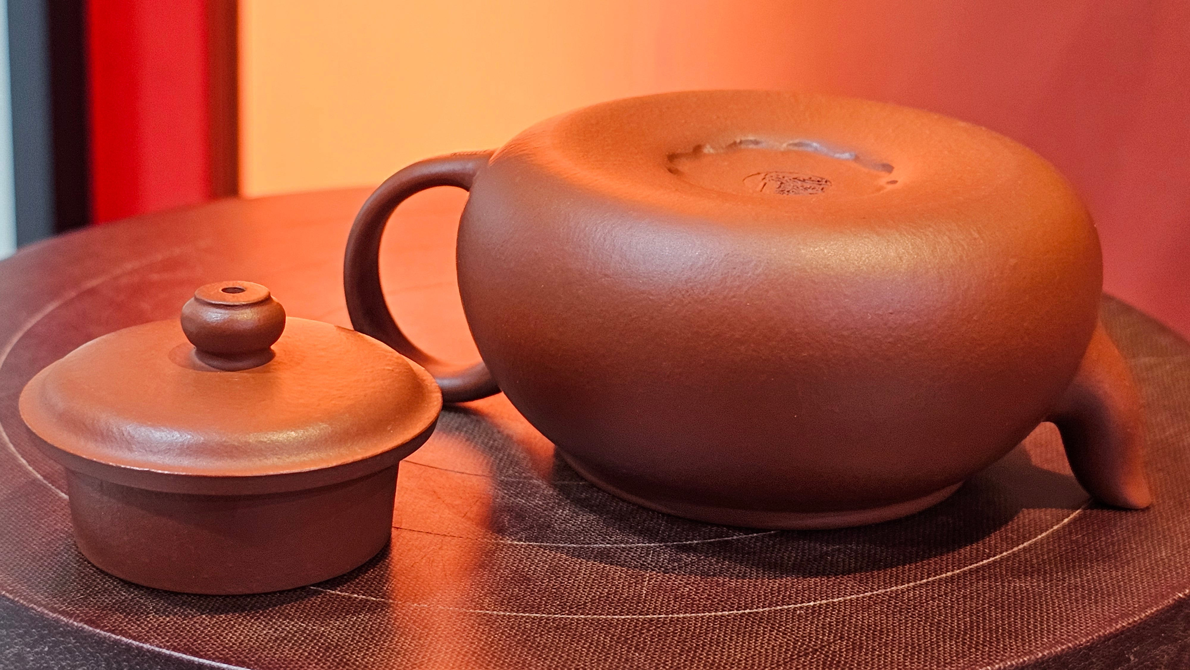 Guan Bo 观博, 98.8ml, Xiao Mei Yao Zhu Ni 小煤窑朱泥, by Craftsman Zhai Yi Yao 翟一耀 ~ Congratulations to Mr A.M.! 1244hrs 23rd Oct 2025, Bellaria-Igea! Italy🇮🇹!